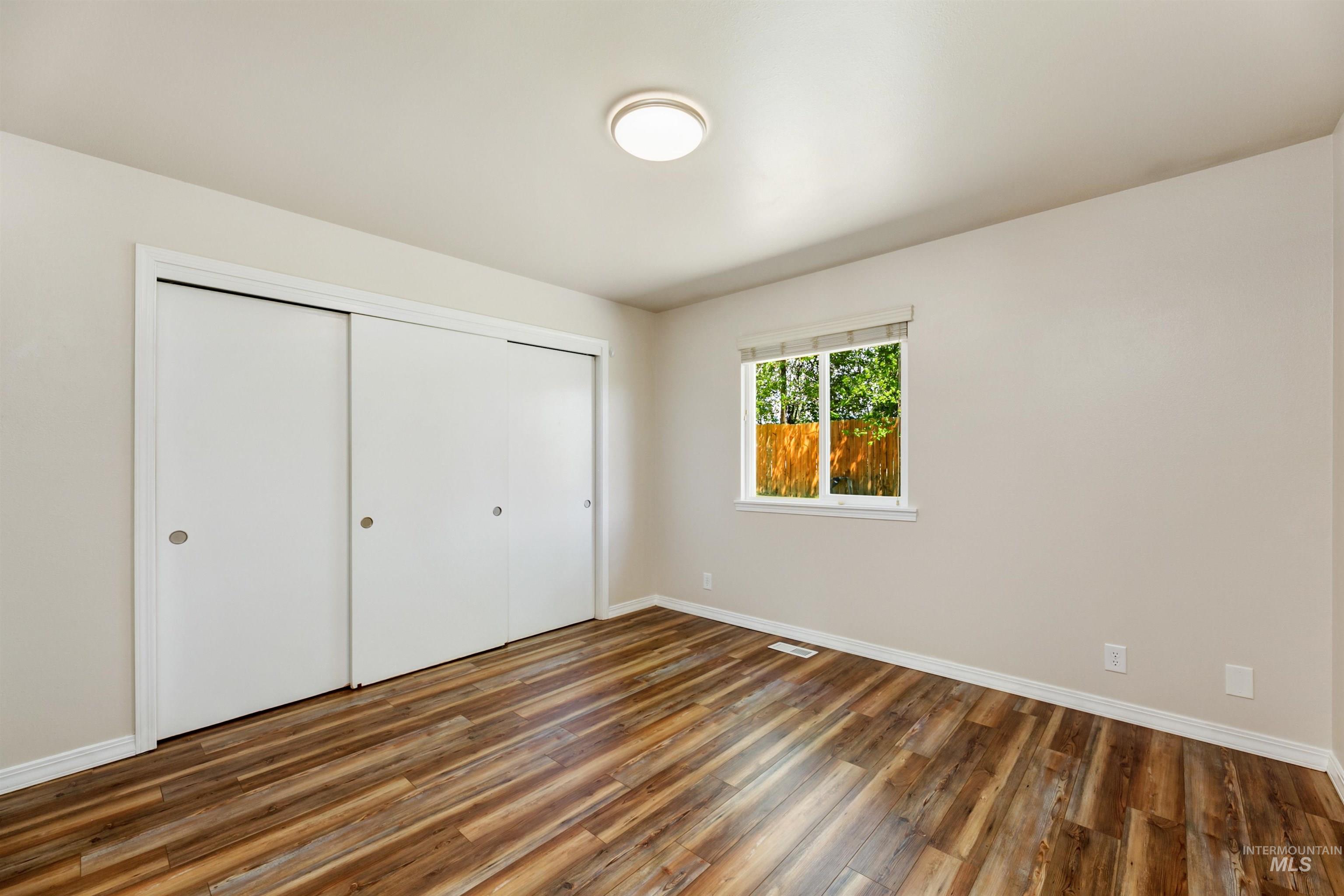 1042 N Stonehenge Way, Meridian, Idaho 83642, 3 Bedrooms, 2 Bathrooms, Residential For Sale, Price $400,000, 98994202