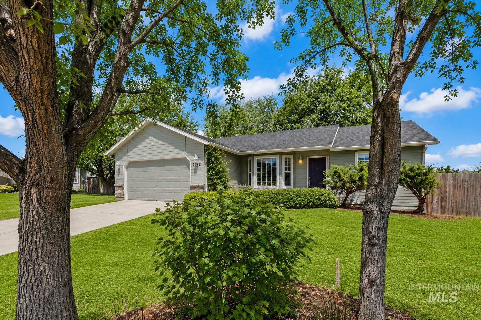 1042 N Stonehenge Way, Meridian, Idaho 83642, 3 Bedrooms, 2 Bathrooms, Residential For Sale, Price $400,000, 98994202
