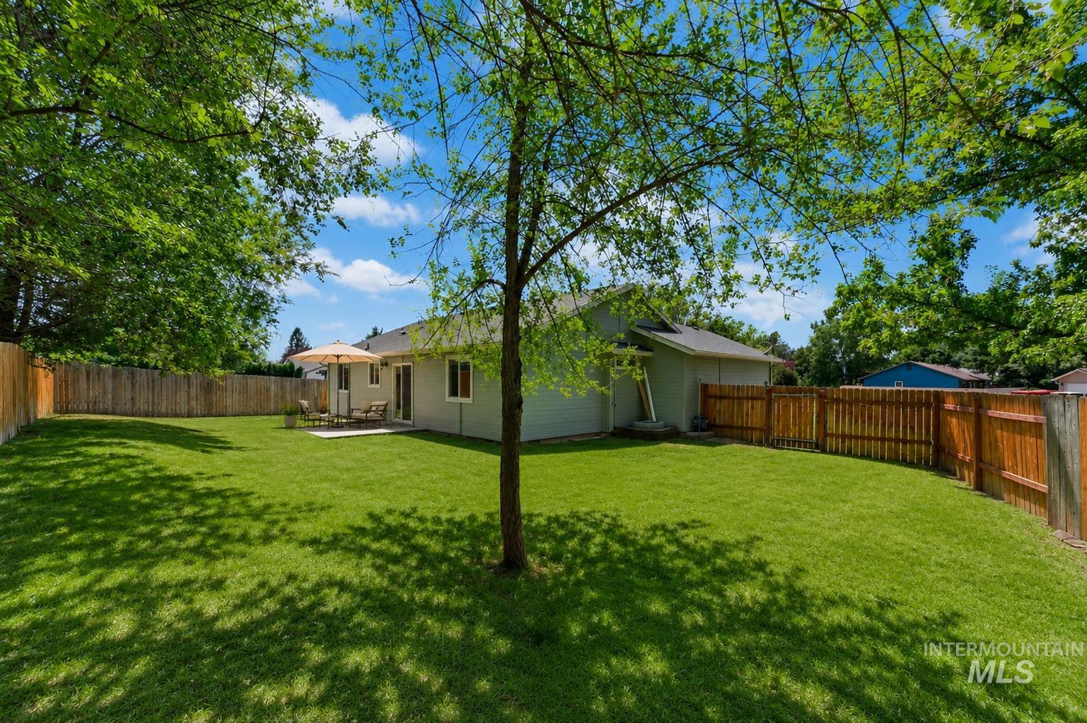 1042 N Stonehenge Way, Meridian, Idaho 83642, 3 Bedrooms, 2 Bathrooms, Residential For Sale, Price $400,000, 98994202
