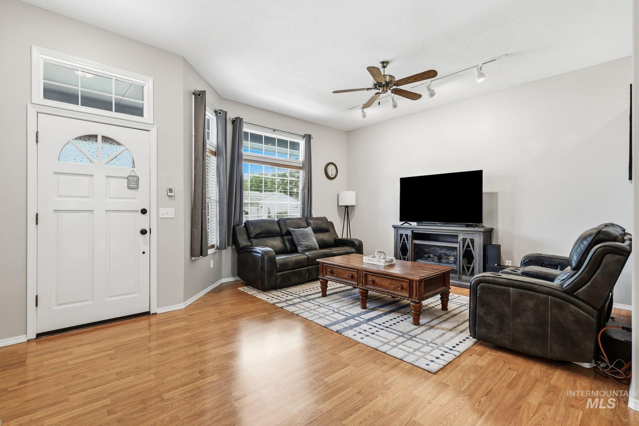705 N Abernathy Way, Meridian, Idaho 83642, 3 Bedrooms, 2 Bathrooms, Residential For Sale, Price $409,900,MLS 98994205
