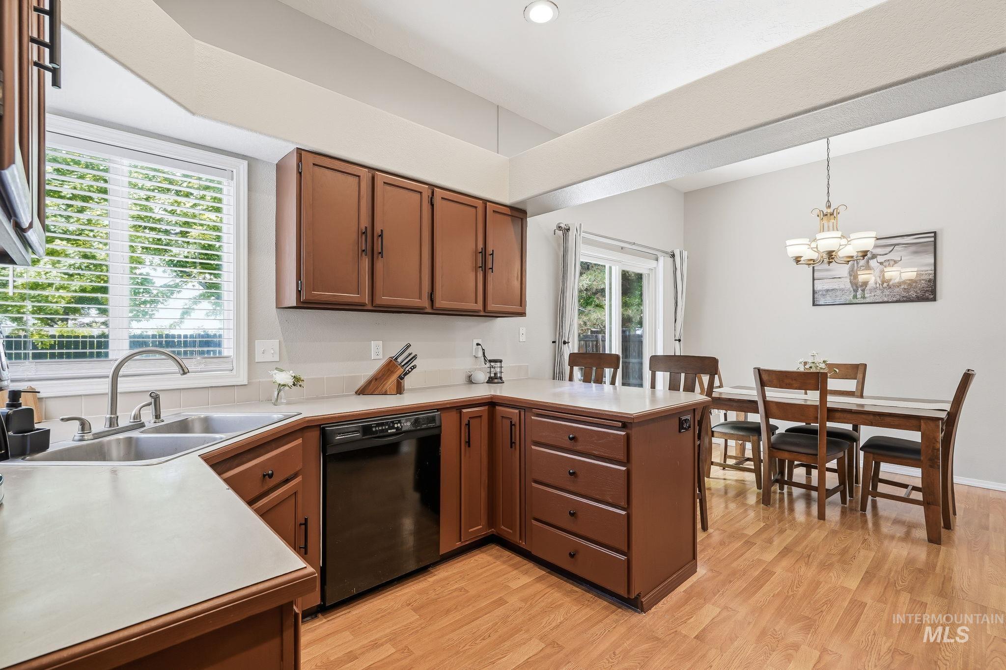 705 N Abernathy Way, Meridian, Idaho 83642, 3 Bedrooms, 2 Bathrooms, Residential For Sale, Price $409,900,MLS 98994205