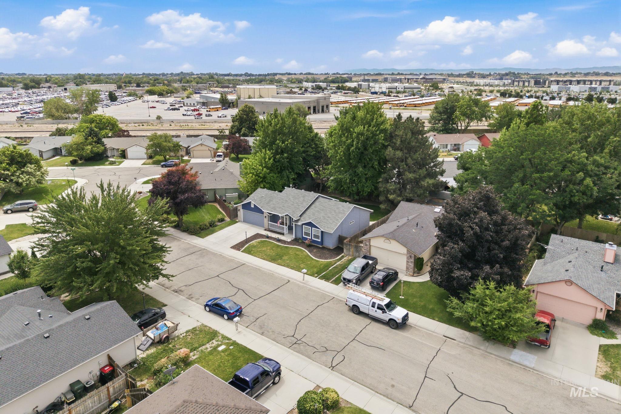 705 N Abernathy Way, Meridian, Idaho 83642, 3 Bedrooms, 2 Bathrooms, Residential For Sale, Price $409,900,MLS 98994205