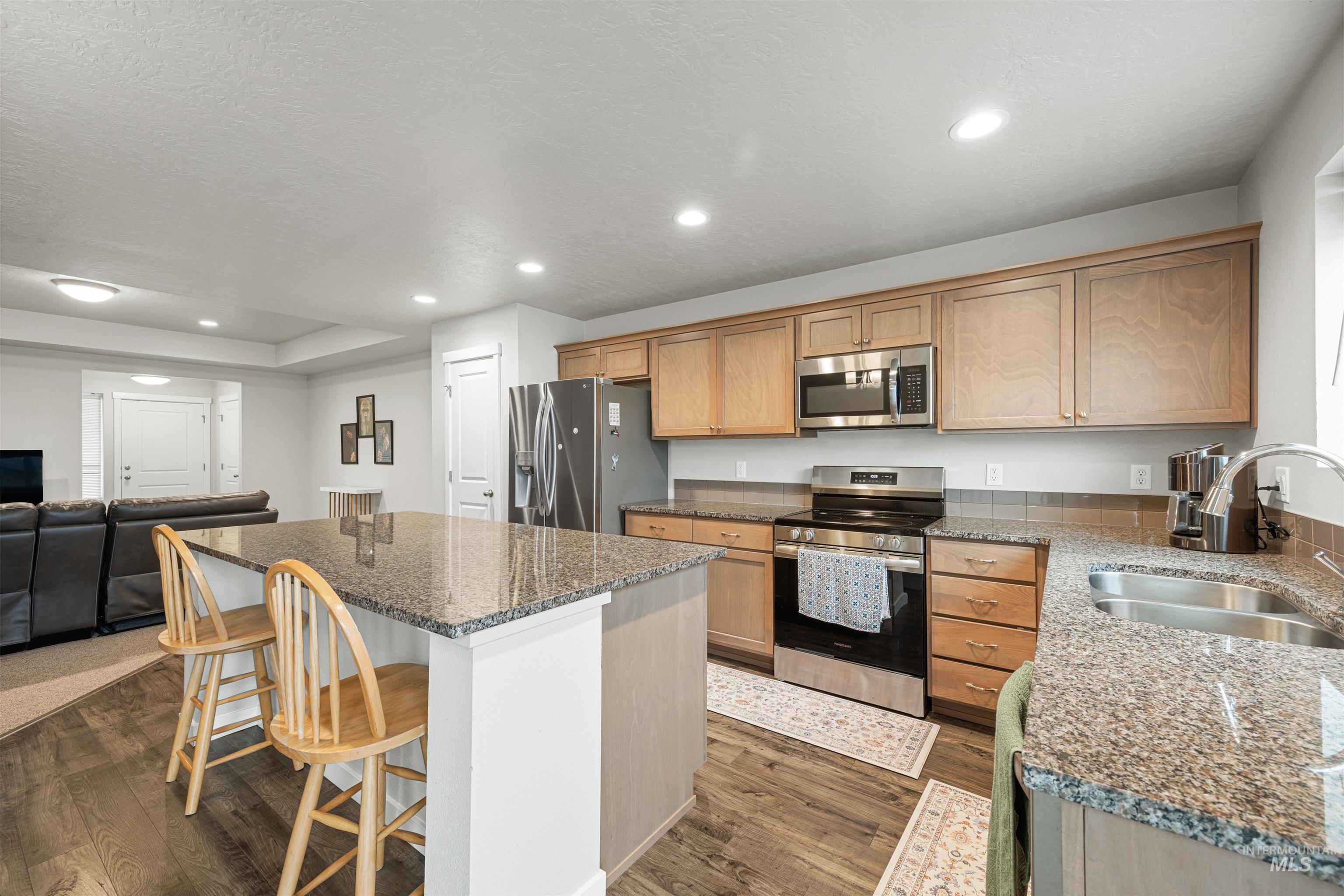 10418 Rockaway Ridge St, Nampa, Idaho 83687, 3 Bedrooms, 2 Bathrooms, Residential For Sale, Price $399,900,MLS 98994223