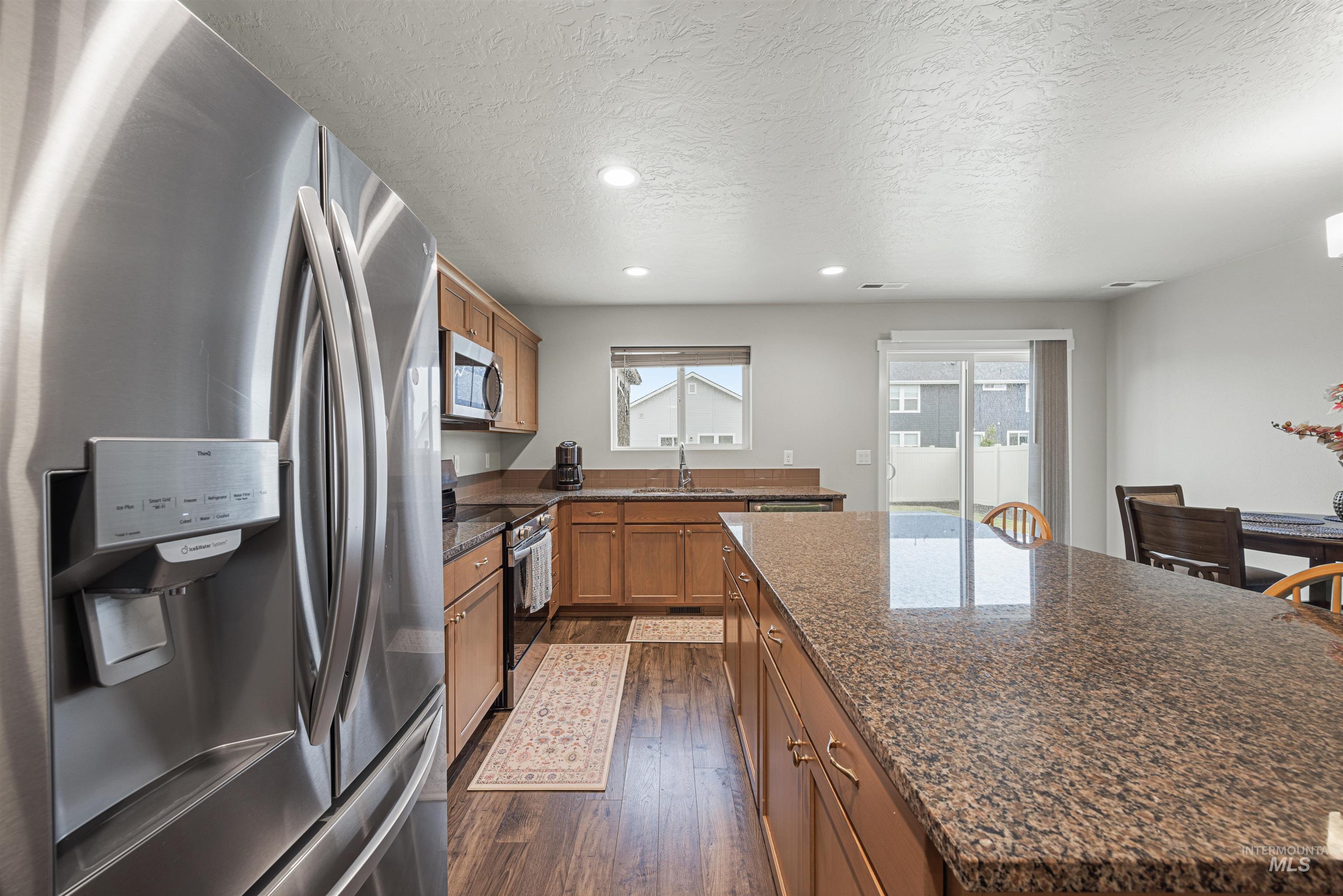 10418 Rockaway Ridge St, Nampa, Idaho 83687, 3 Bedrooms, 2 Bathrooms, Residential For Sale, Price $399,900,MLS 98994223