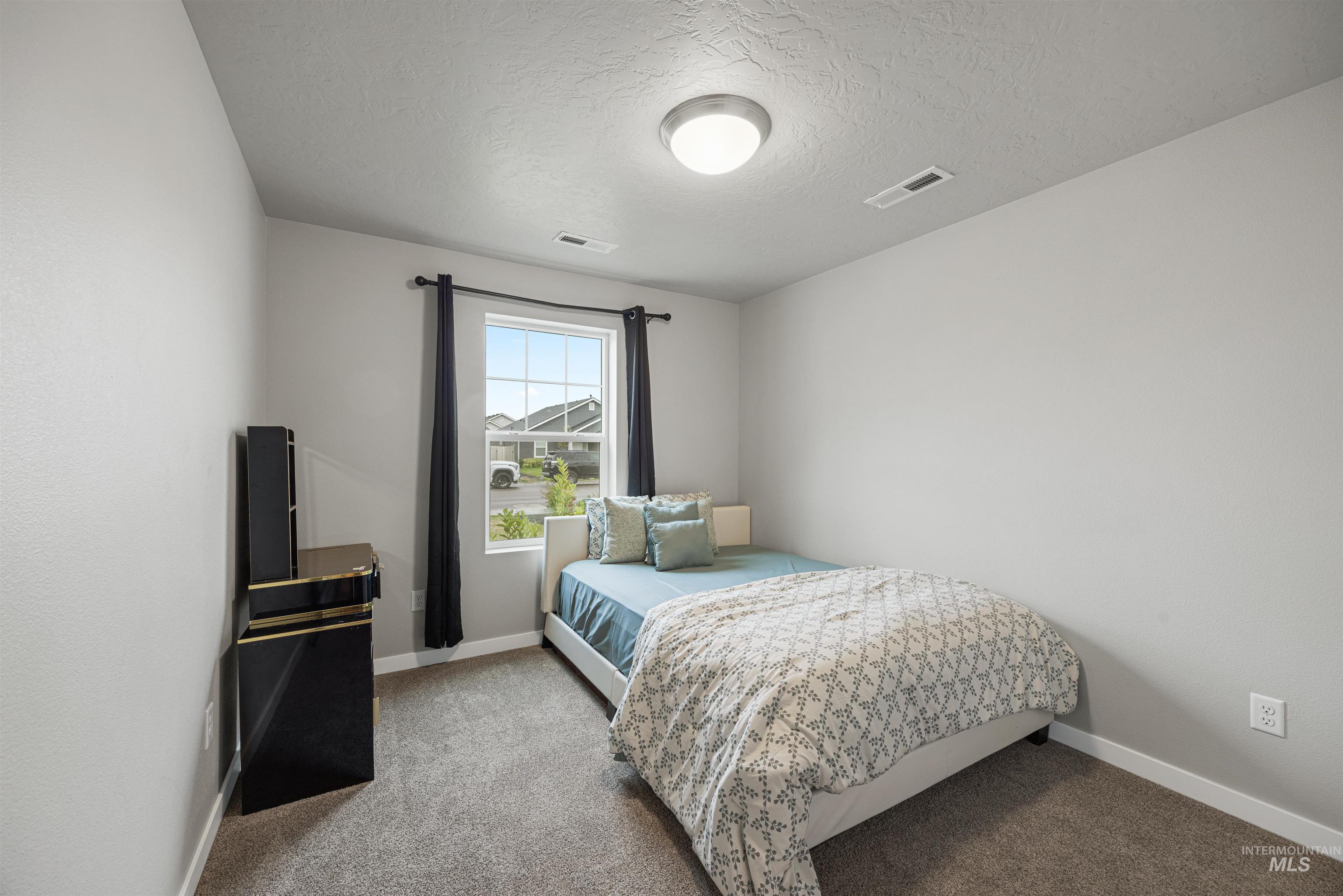 10418 Rockaway Ridge St, Nampa, Idaho 83687, 3 Bedrooms, 2 Bathrooms, Residential For Sale, Price $399,900,MLS 98994223
