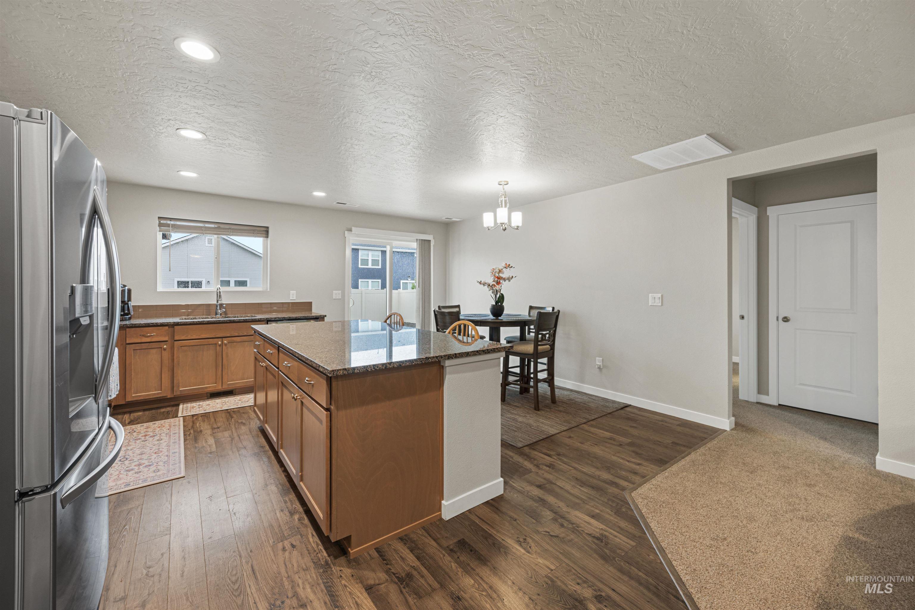 10418 Rockaway Ridge St, Nampa, Idaho 83687, 3 Bedrooms, 2 Bathrooms, Residential For Sale, Price $399,900,MLS 98994223