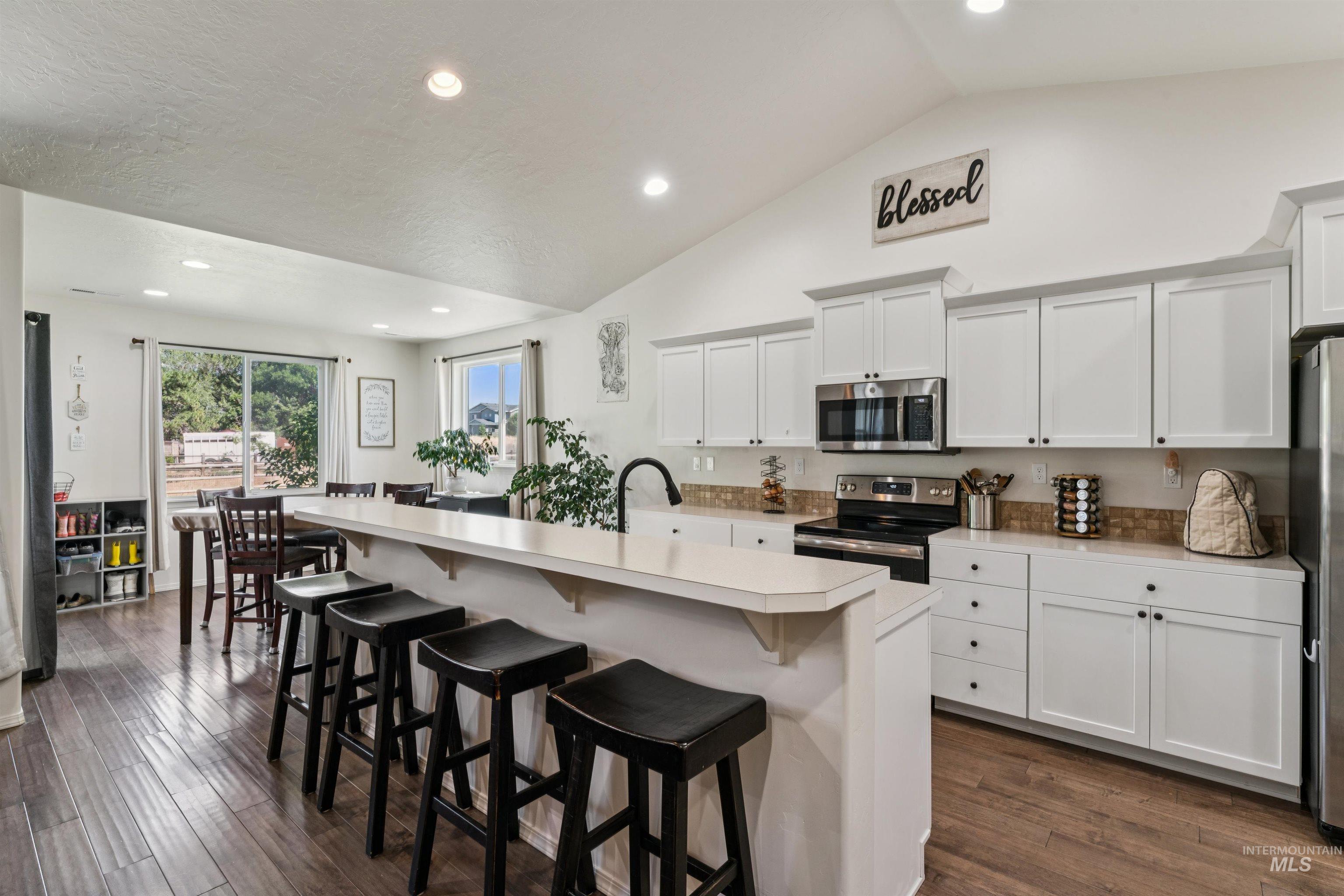 740 S School Ave, Kuna, Idaho 83634, 4 Bedrooms, 3 Bathrooms, Residential For Sale, Price $735,000, 98994225
