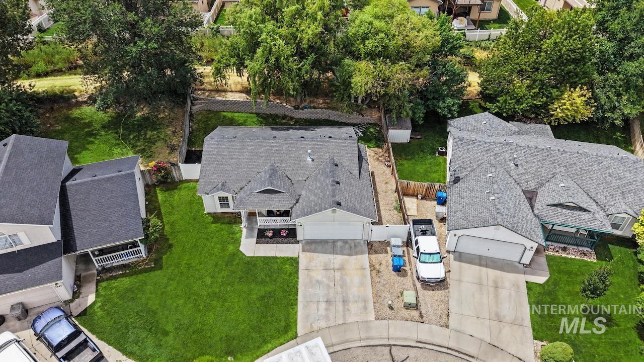 3339 Cedar Park Pl, Nampa, Idaho 83686, 3 Bedrooms, 2 Bathrooms, Residential For Sale, Price $369,900,MLS 98994226