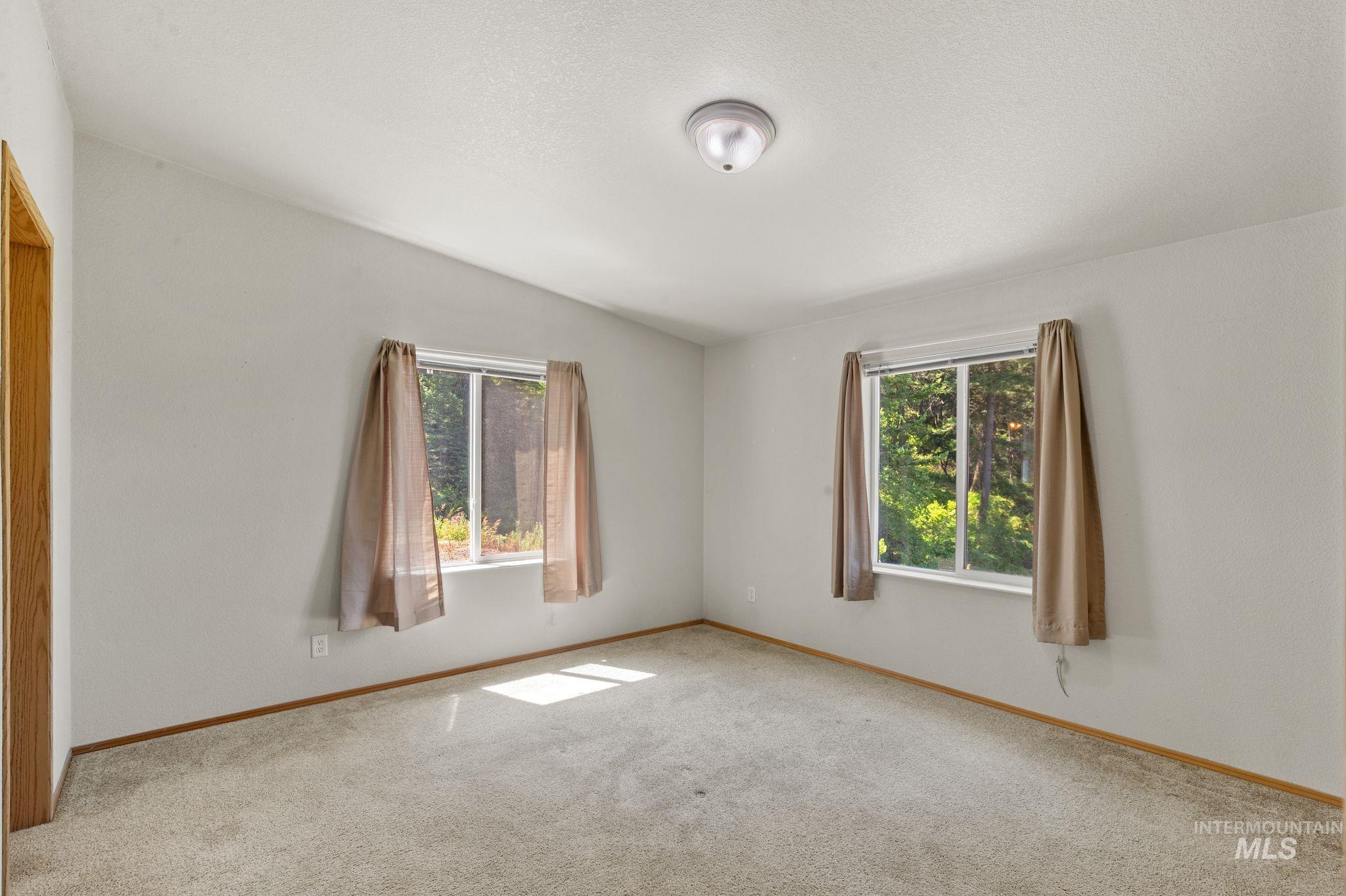 40936 Bobcat Lane, Lewiston, Idaho 83501, 3 Bedrooms, 2 Bathrooms, Residential For Sale, Price $425,000,MLS 98994232