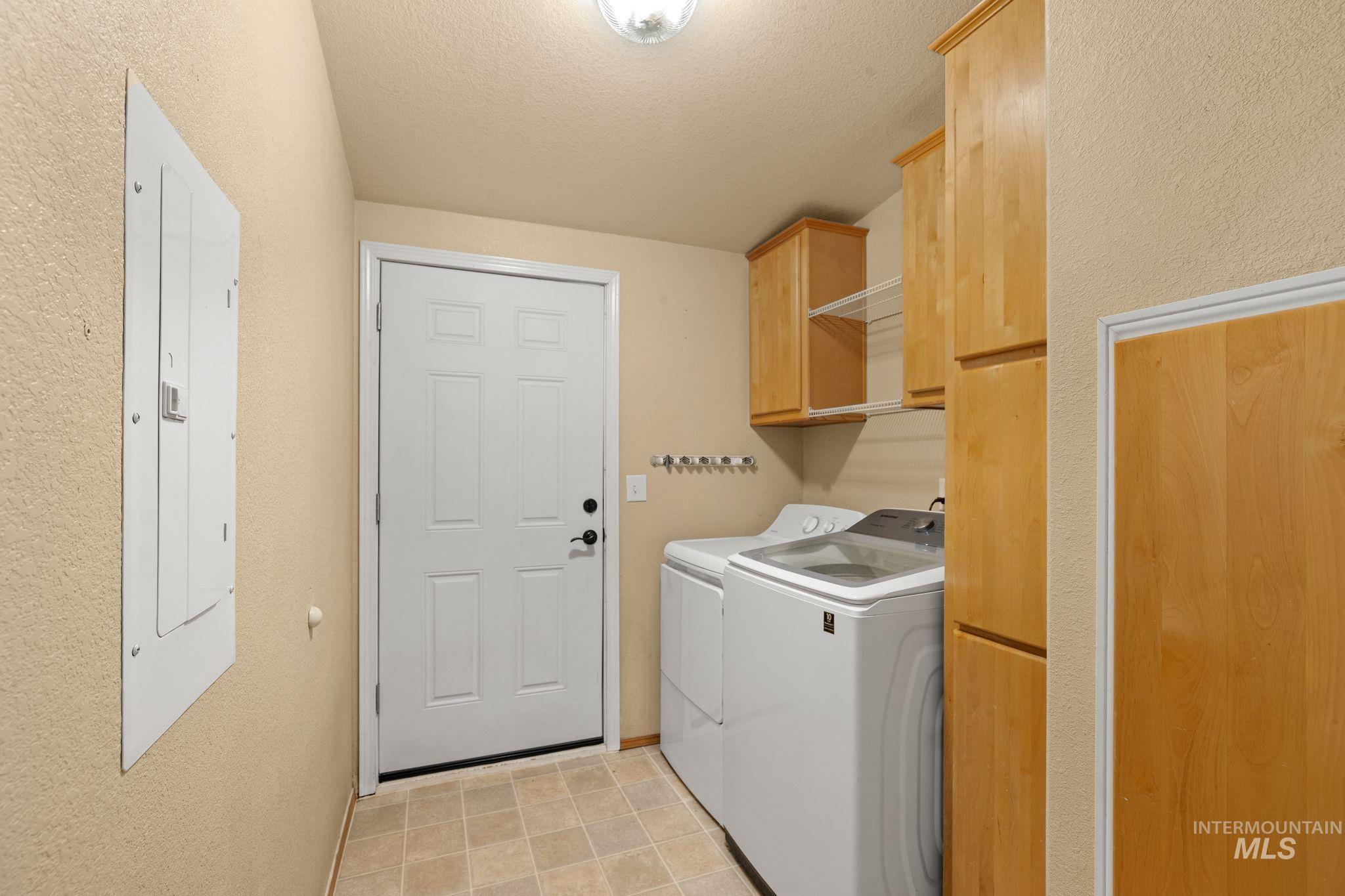 40936 Bobcat Lane, Lewiston, Idaho 83501, 3 Bedrooms, 2 Bathrooms, Residential For Sale, Price $425,000,MLS 98994232