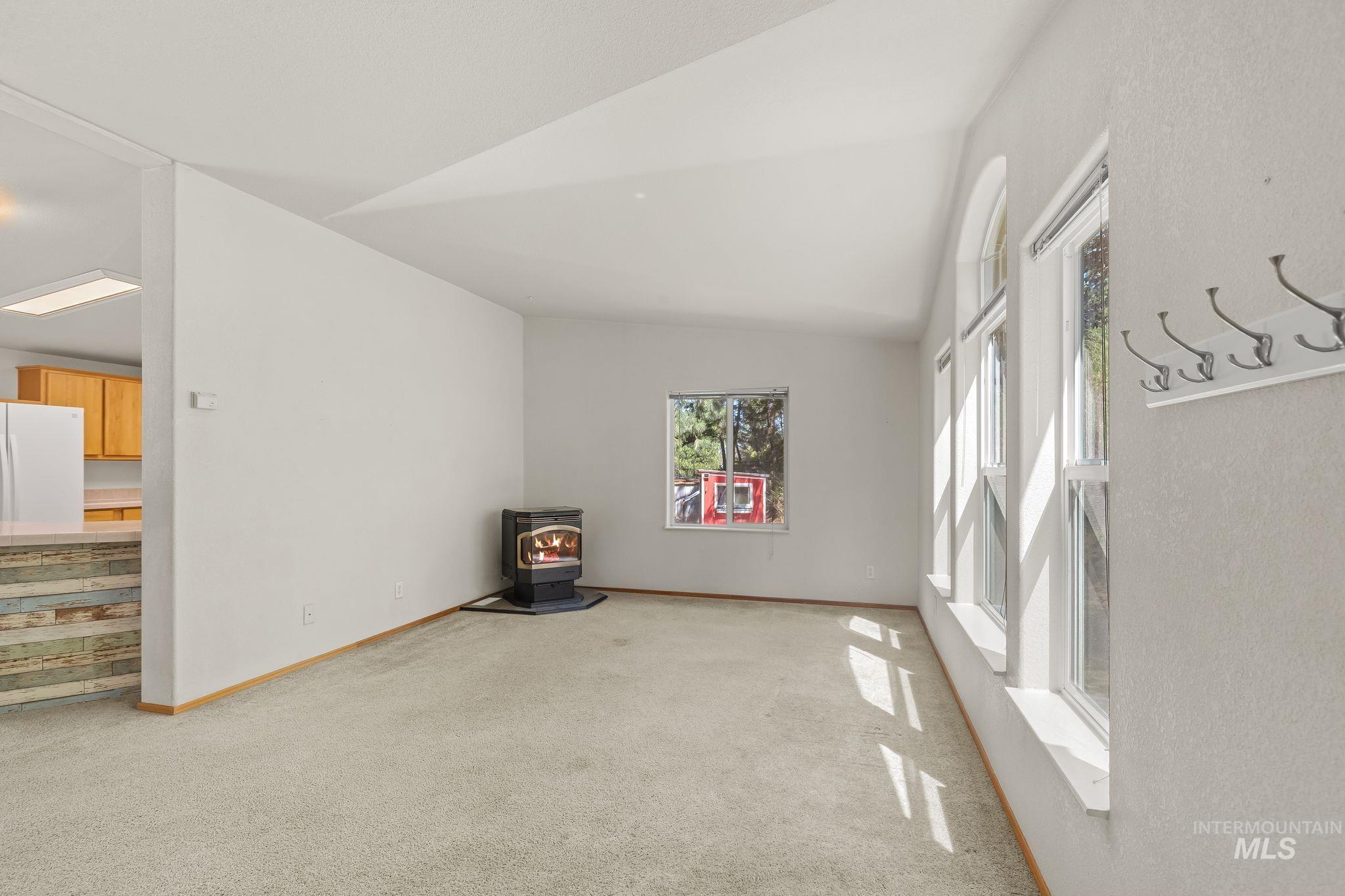 40936 Bobcat Lane, Lewiston, Idaho 83501, 3 Bedrooms, 2 Bathrooms, Residential For Sale, Price $425,000,MLS 98994232