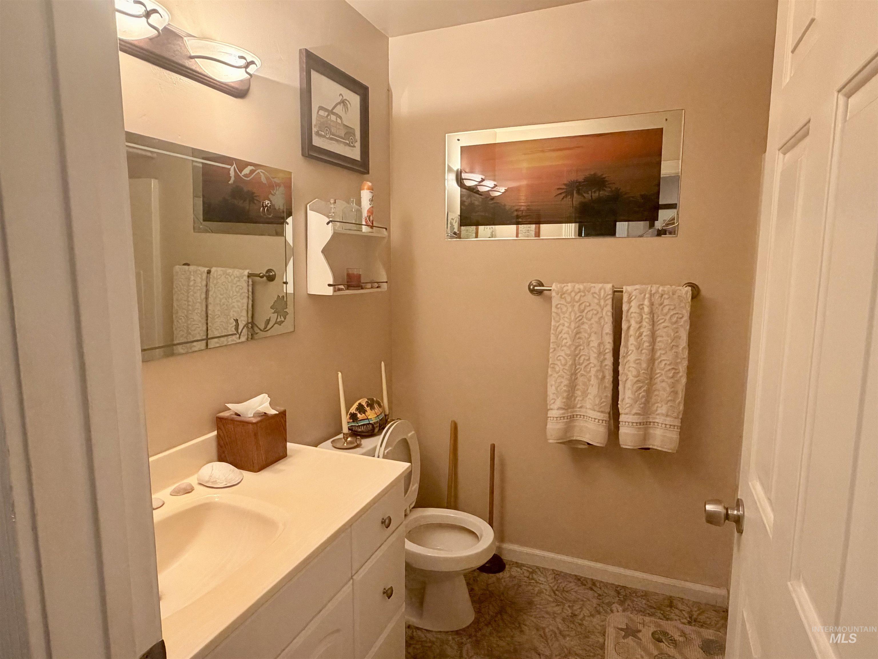 1915 East 3100 South, Wendell, Idaho 83355, 3 Bedrooms, 2 Bathrooms, Residential For Sale, Price $489,000,MLS 98994233