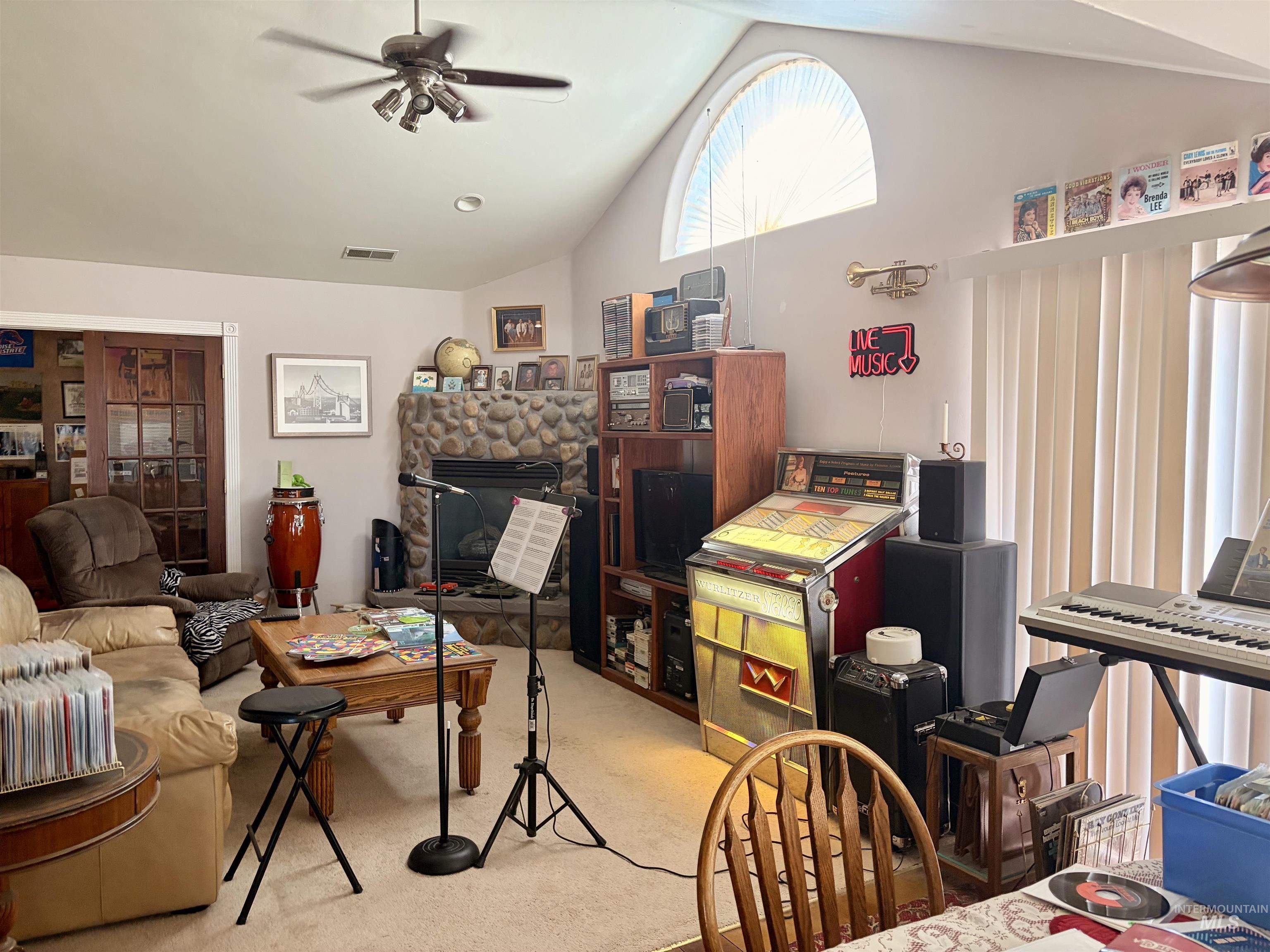 1915 East 3100 South, Wendell, Idaho 83355, 3 Bedrooms, 2 Bathrooms, Residential For Sale, Price $489,000,MLS 98994233