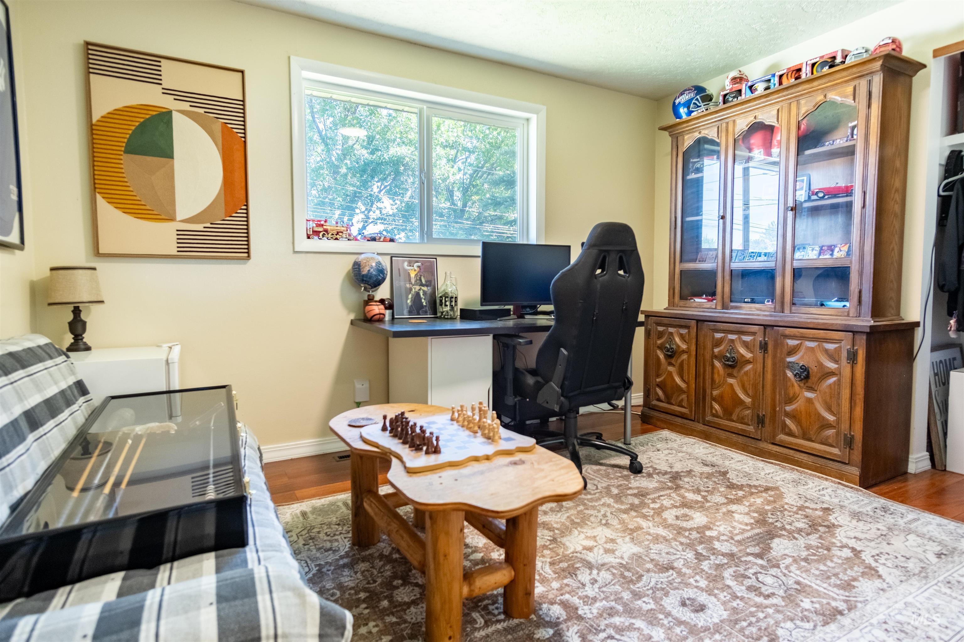 530 W 24th St., Burley, Idaho 83318, 5 Bedrooms, 3 Bathrooms, Residential For Sale, Price $389,000, 98994245