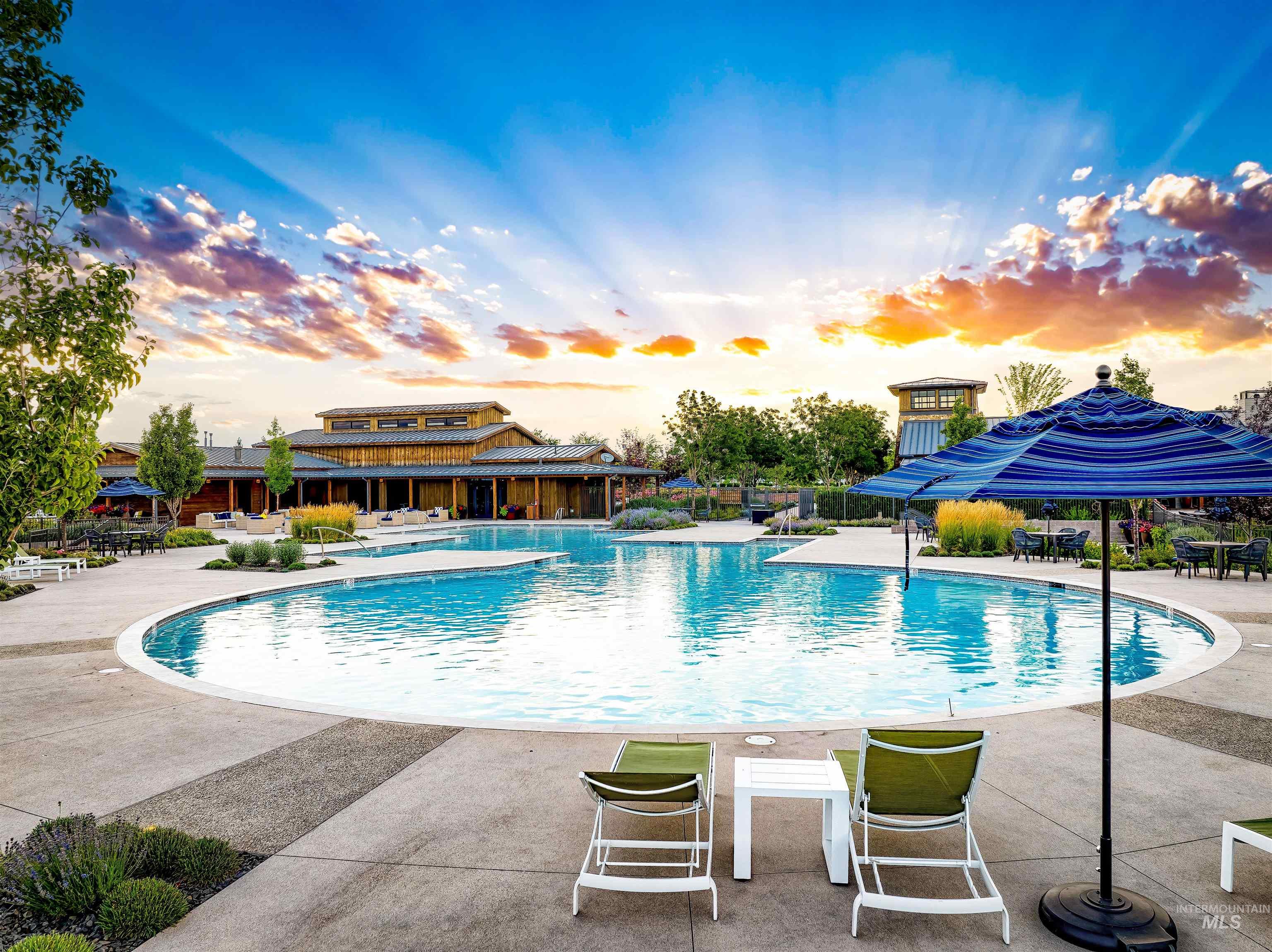 12136 S Glory Ln, Kuna, Idaho 83634, 2 Bedrooms, 2 Bathrooms, Residential For Sale, Price $444,900, 98994261