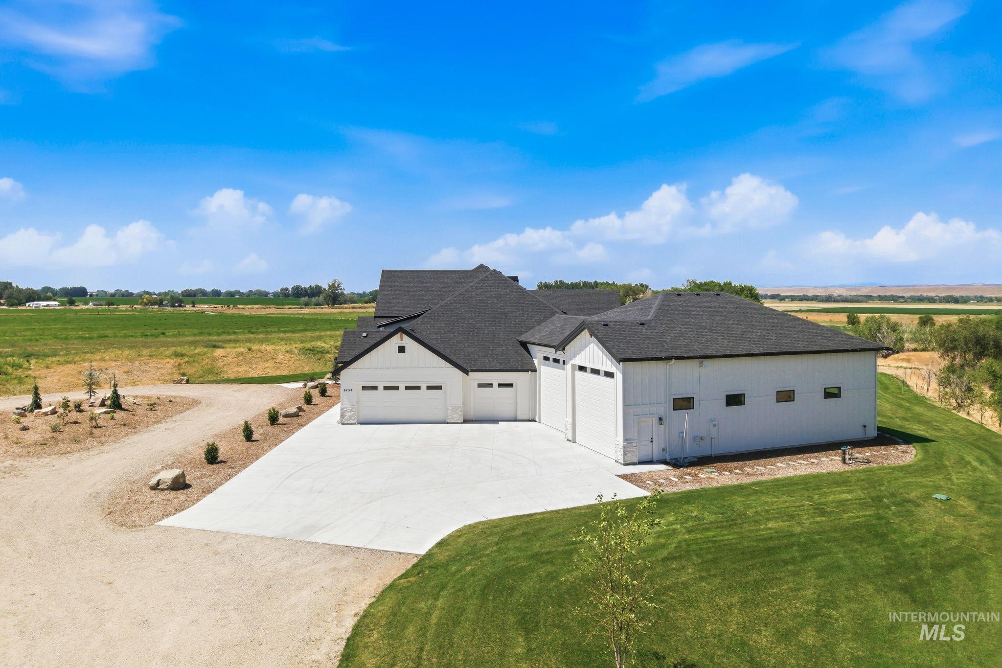 6258 SE 3rd Ave, New Plymouth, Idaho 83655, 4 Bedrooms, 4.5 Bathrooms, Residential For Sale, Price $1,899,000,MLS 98994290