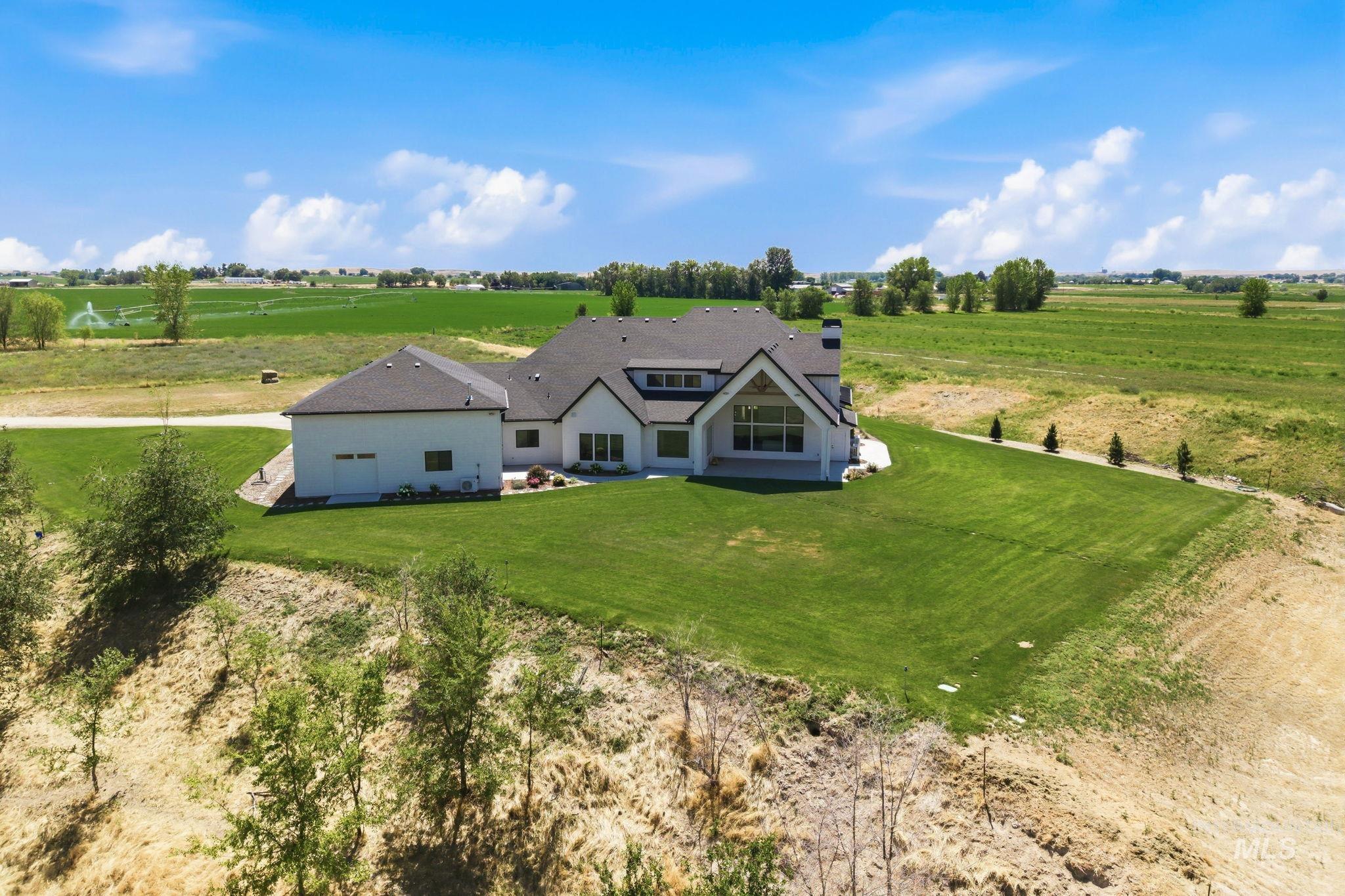 6258 SE 3rd Ave, New Plymouth, Idaho 83655, 4 Bedrooms, 4.5 Bathrooms, Residential For Sale, Price $1,899,000,MLS 98994290