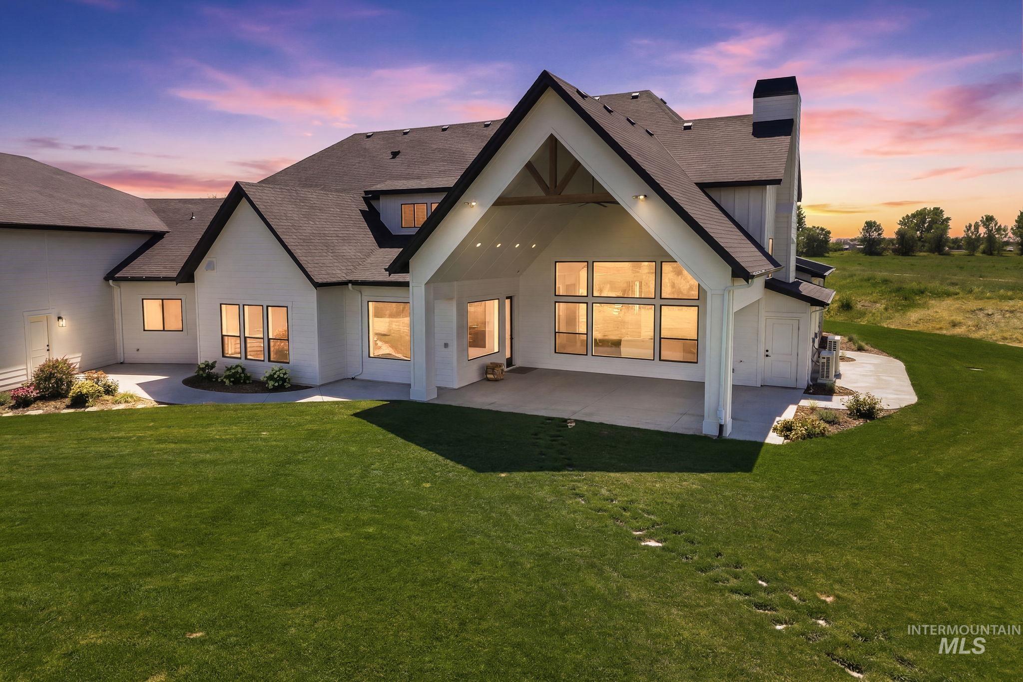 6258 SE 3rd Ave, New Plymouth, Idaho 83655, 4 Bedrooms, 4.5 Bathrooms, Residential For Sale, Price $1,899,000,MLS 98994290