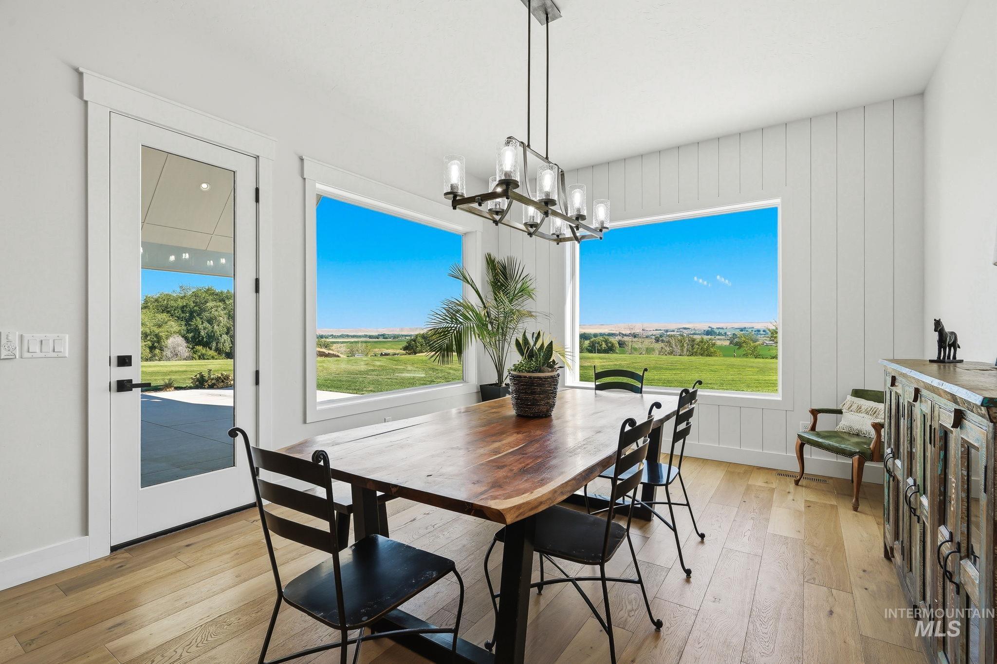6258 SE 3rd Ave, New Plymouth, Idaho 83655, 4 Bedrooms, 4.5 Bathrooms, Residential For Sale, Price $1,899,000,MLS 98994290