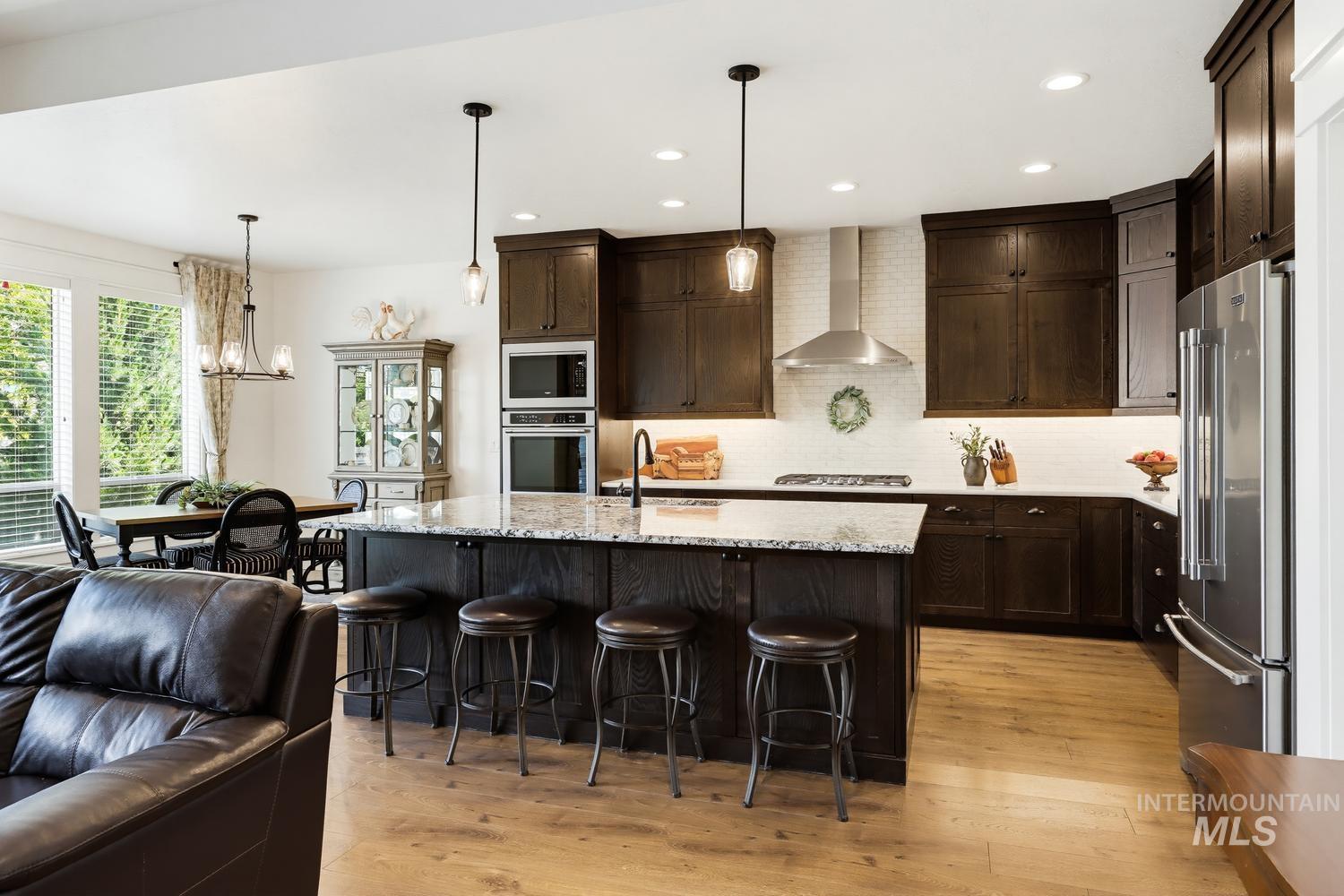 4184 E Woodville St, Meridian, Idaho 83642, 3 Bedrooms, 2 Bathrooms, Residential For Sale, Price $699,900,MLS 98994293