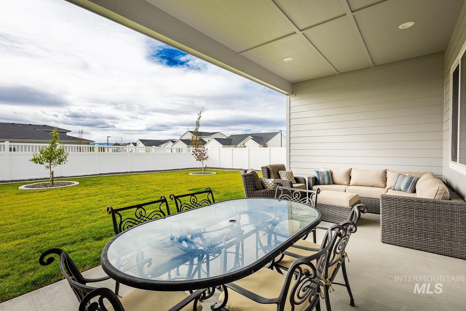 14715 Port Royal St, Caldwell, Idaho 83607, 3 Bedrooms, 2.5 Bathrooms, Residential For Sale, Price $544,900, 98994302