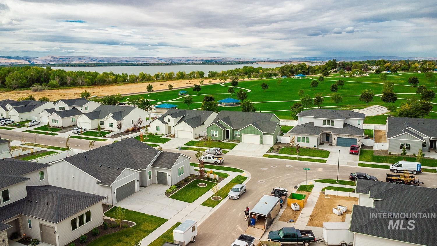 14715 Port Royal St, Caldwell, Idaho 83607, 3 Bedrooms, 2.5 Bathrooms, Residential For Sale, Price $544,900, 98994302