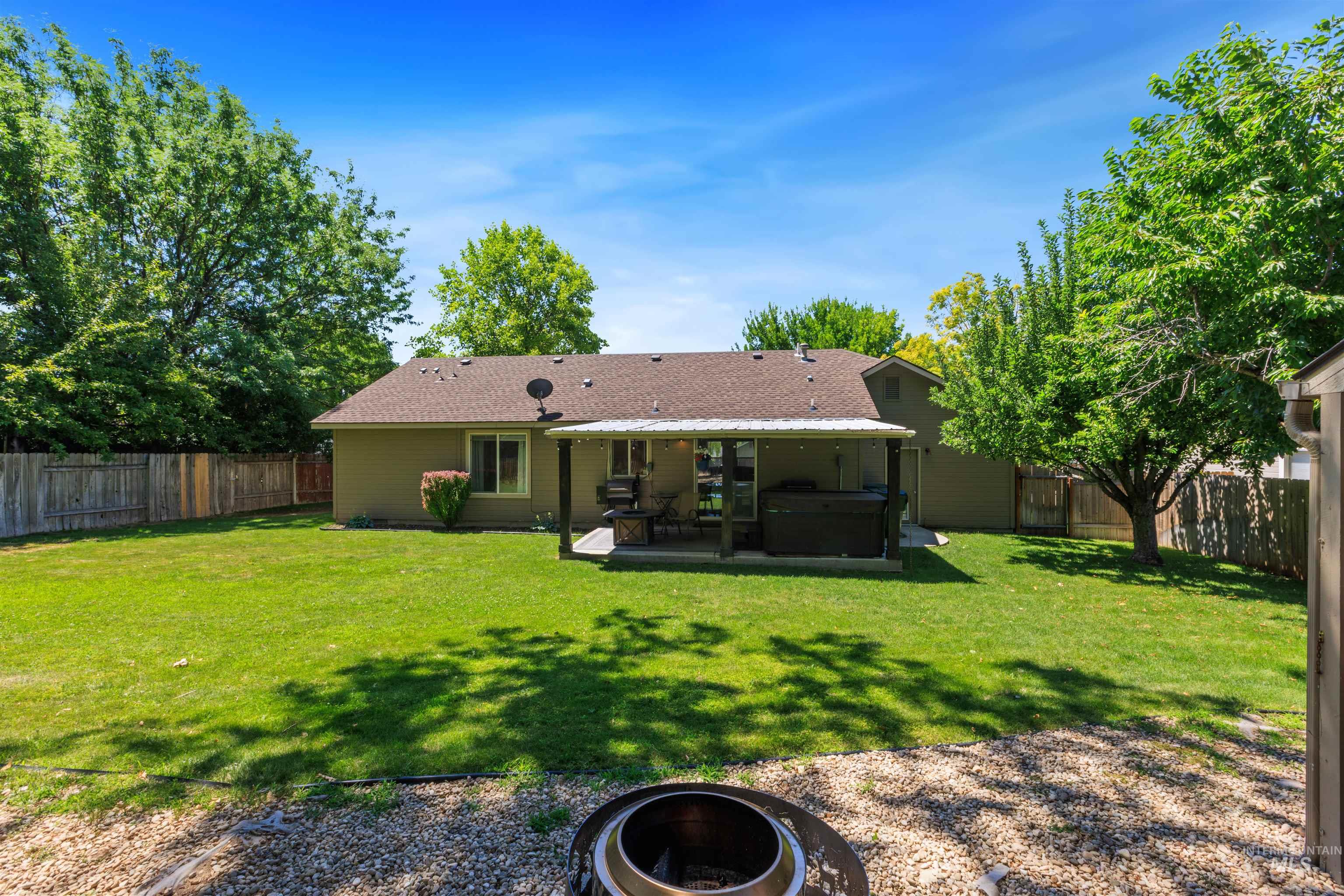 1834 W Topanga Drive, Kuna, Idaho 83634, 3 Bedrooms, 2 Bathrooms, Residential For Sale, Price $384,900,MLS 98994326