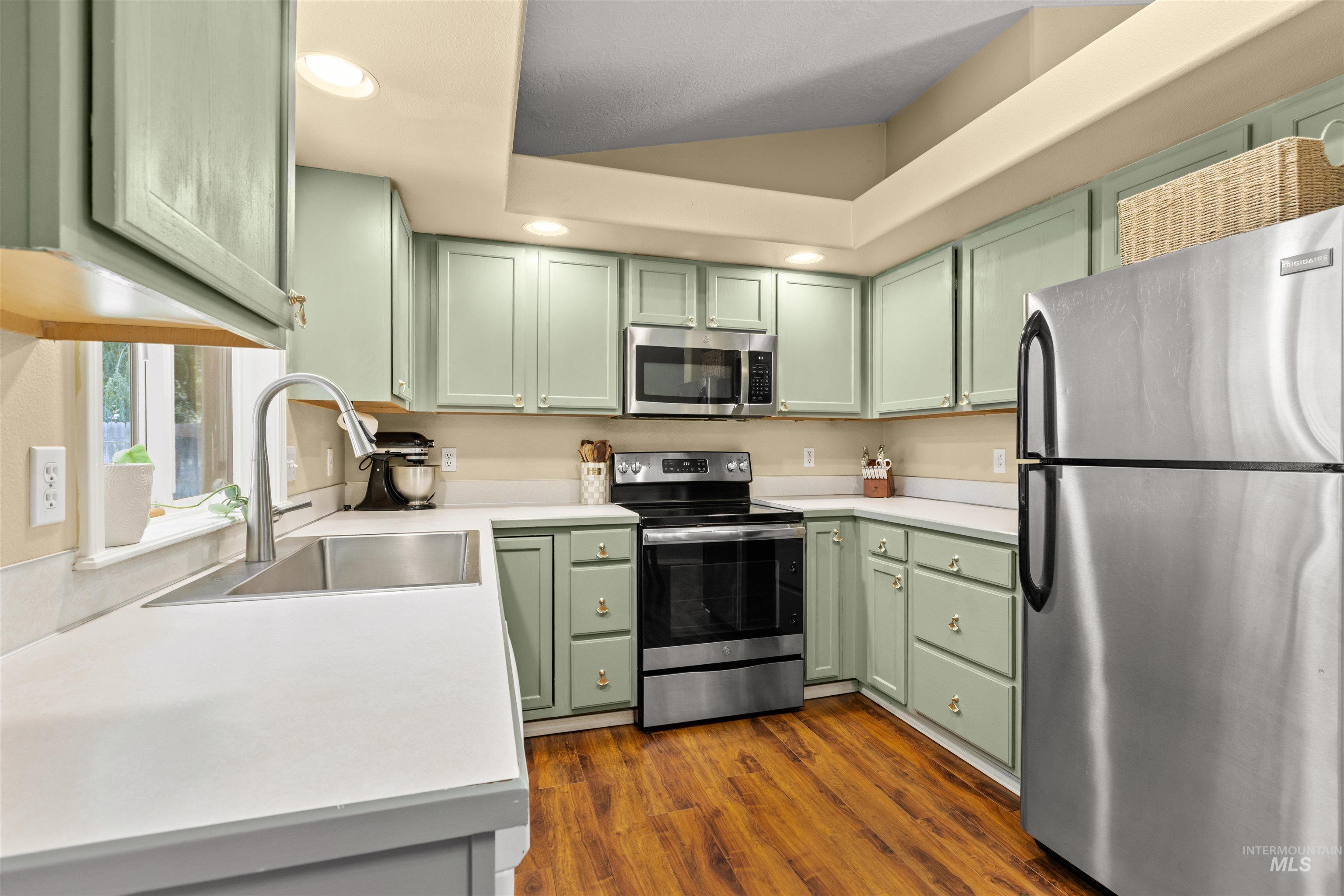 1834 W Topanga Drive, Kuna, Idaho 83634, 3 Bedrooms, 2 Bathrooms, Residential For Sale, Price $384,900,MLS 98994326