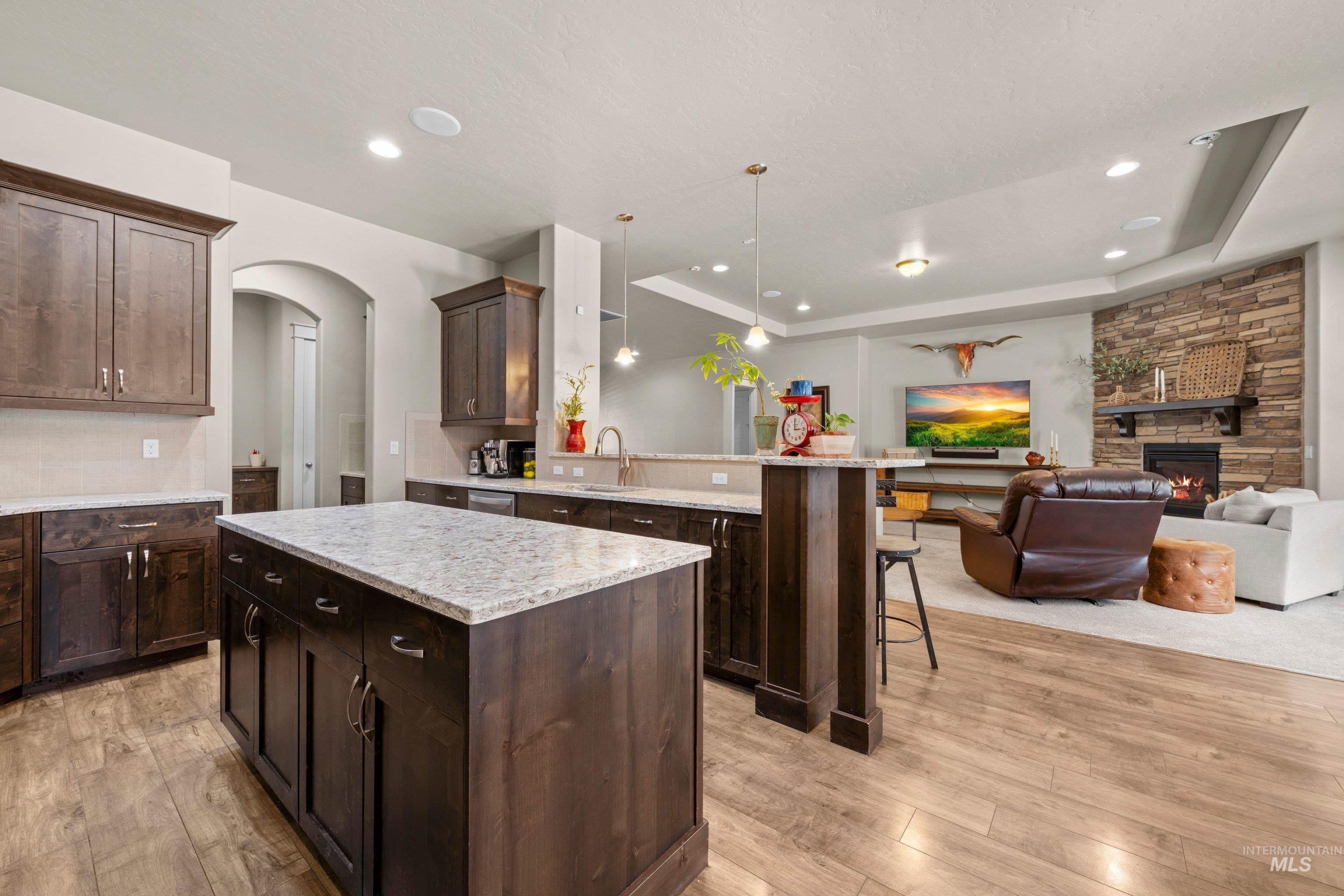3701 N. Pampas Ave, Meridian, Idaho 83646, 5 Bedrooms, 3.5 Bathrooms, Residential For Sale, Price $774,000,MLS 98994327