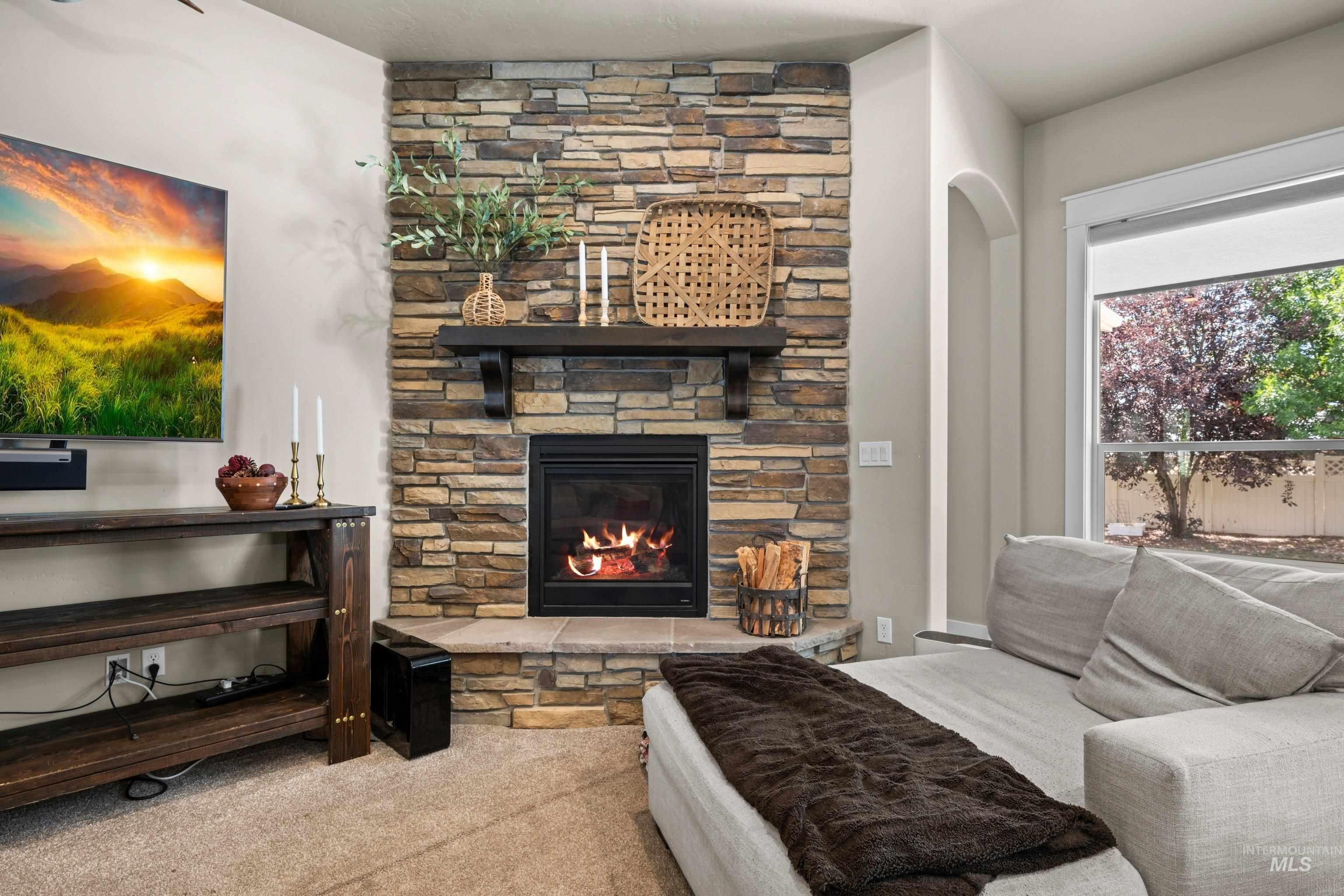 3701 N. Pampas Ave, Meridian, Idaho 83646, 5 Bedrooms, 3.5 Bathrooms, Residential For Sale, Price $774,000,MLS 98994327