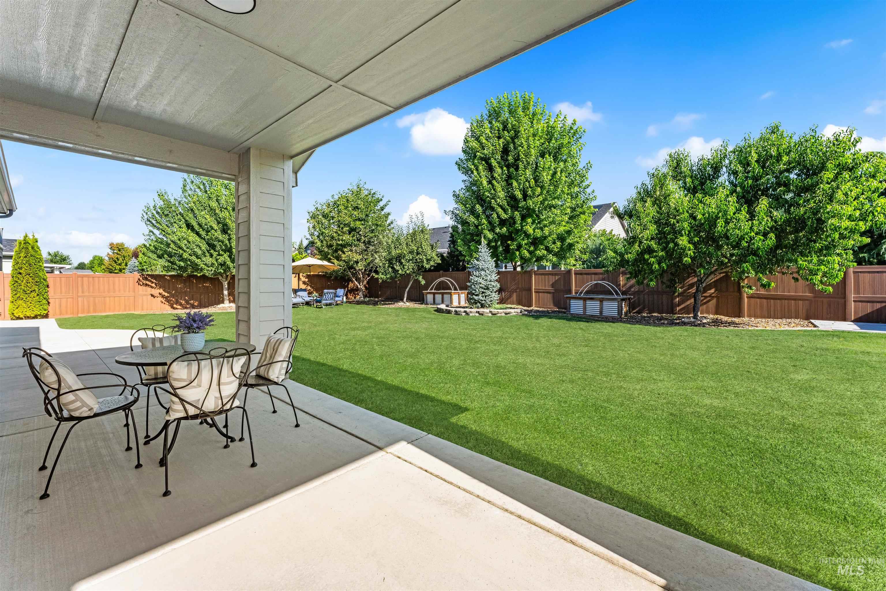 5690 W Montage Ct, Eagle, Idaho 83616, 4 Bedrooms, 2 Bathrooms, Residential For Sale, Price $675,000, 98994328