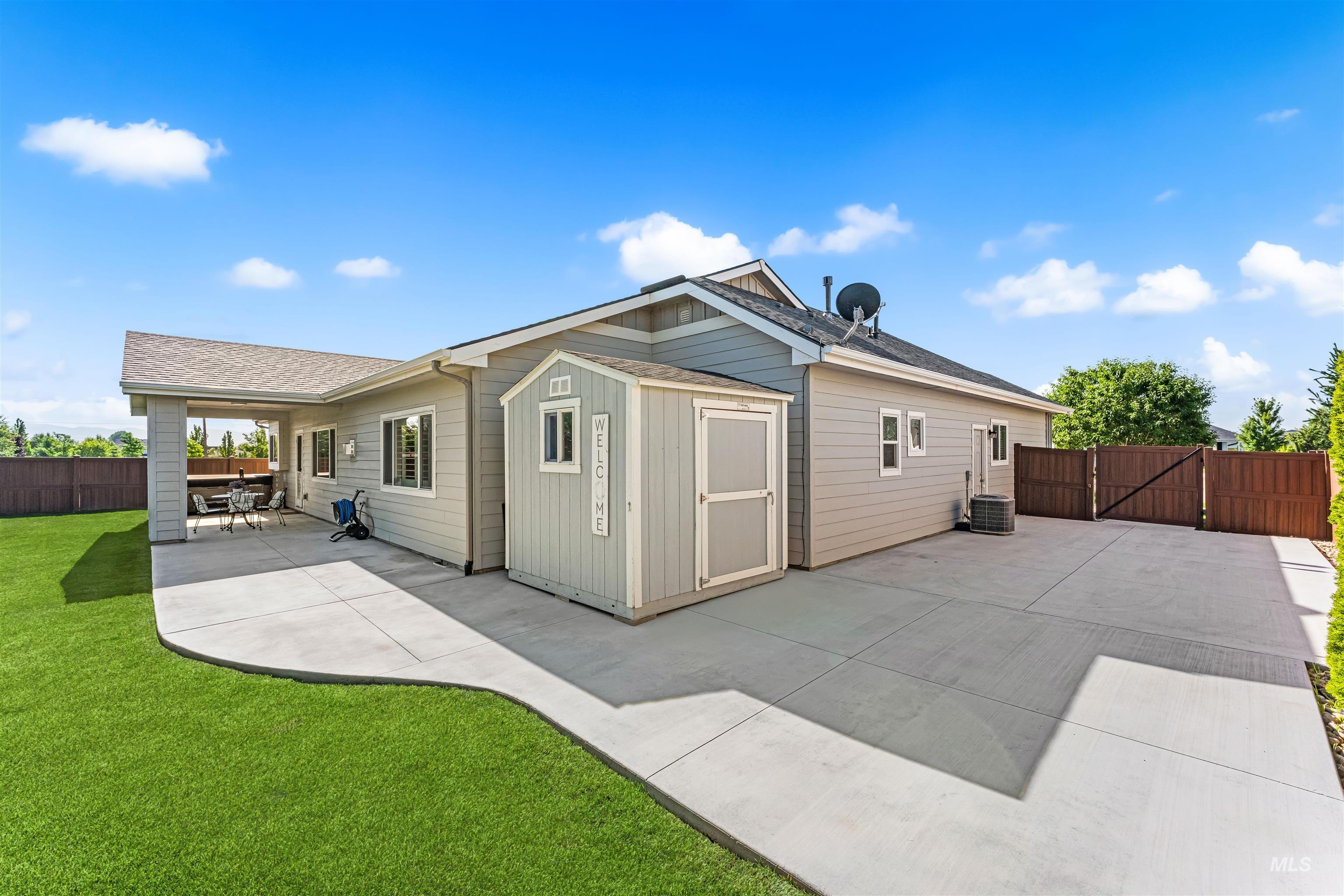 5690 W Montage Ct, Eagle, Idaho 83616, 4 Bedrooms, 2 Bathrooms, Residential For Sale, Price $675,000, 98994328