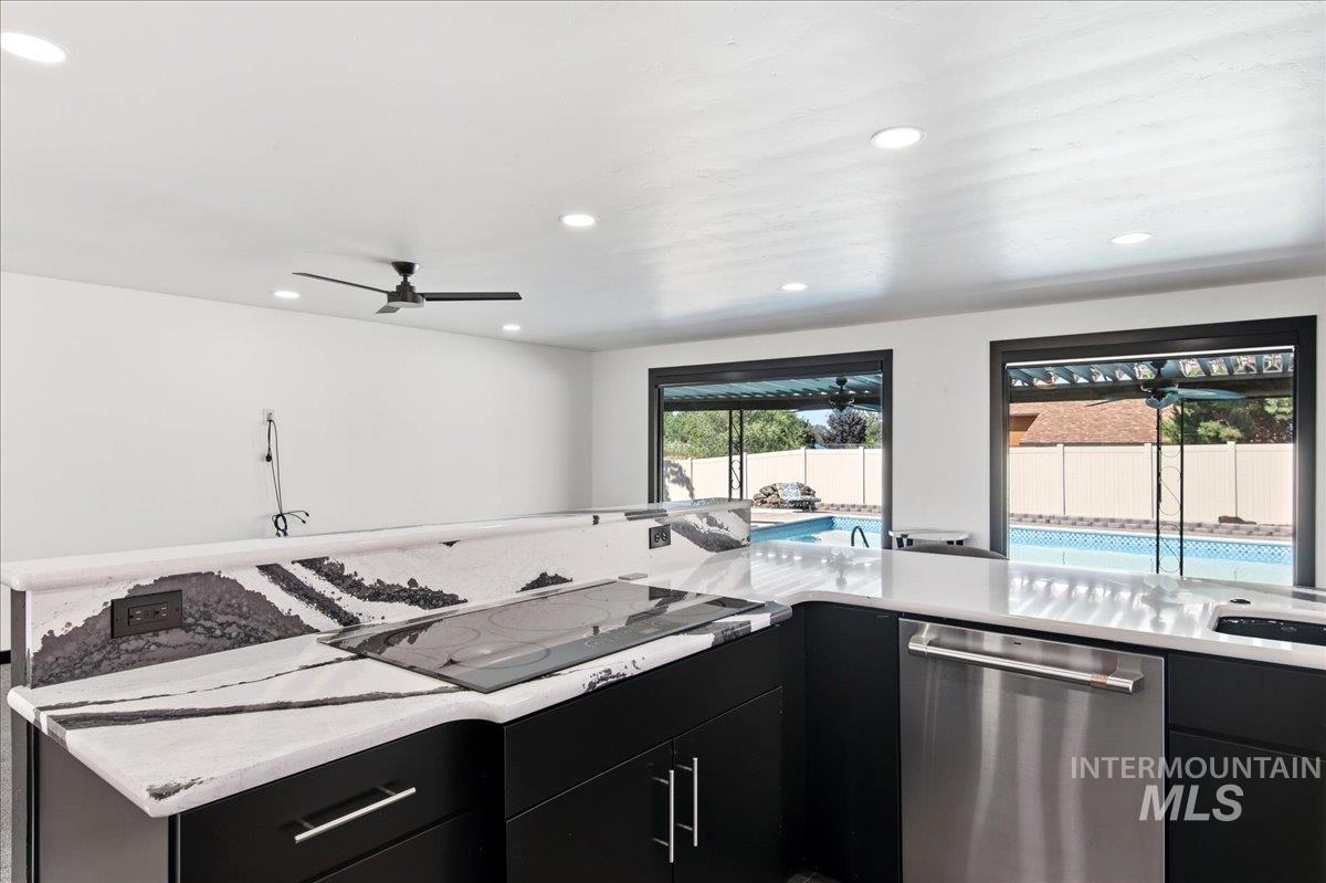 5507 W Latigo Dr., Boise, Idaho 83709, 3 Bedrooms, 2 Bathrooms, Residential For Sale, Price $724,900,MLS 98994330