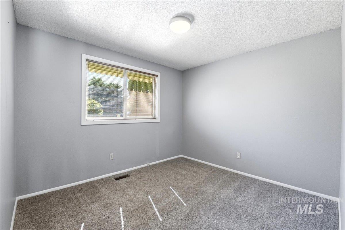 5507 W Latigo Dr., Boise, Idaho 83709, 3 Bedrooms, 2 Bathrooms, Residential For Sale, Price $724,900,MLS 98994330
