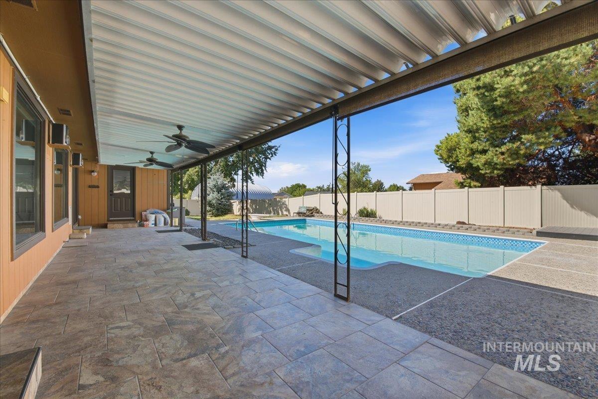 5507 W Latigo Dr., Boise, Idaho 83709, 3 Bedrooms, 2 Bathrooms, Residential For Sale, Price $724,900,MLS 98994330