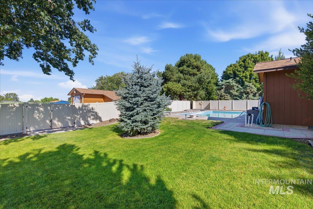 5507 W Latigo Dr., Boise, Idaho 83709, 3 Bedrooms, 2 Bathrooms, Residential For Sale, Price $724,900,MLS 98994330