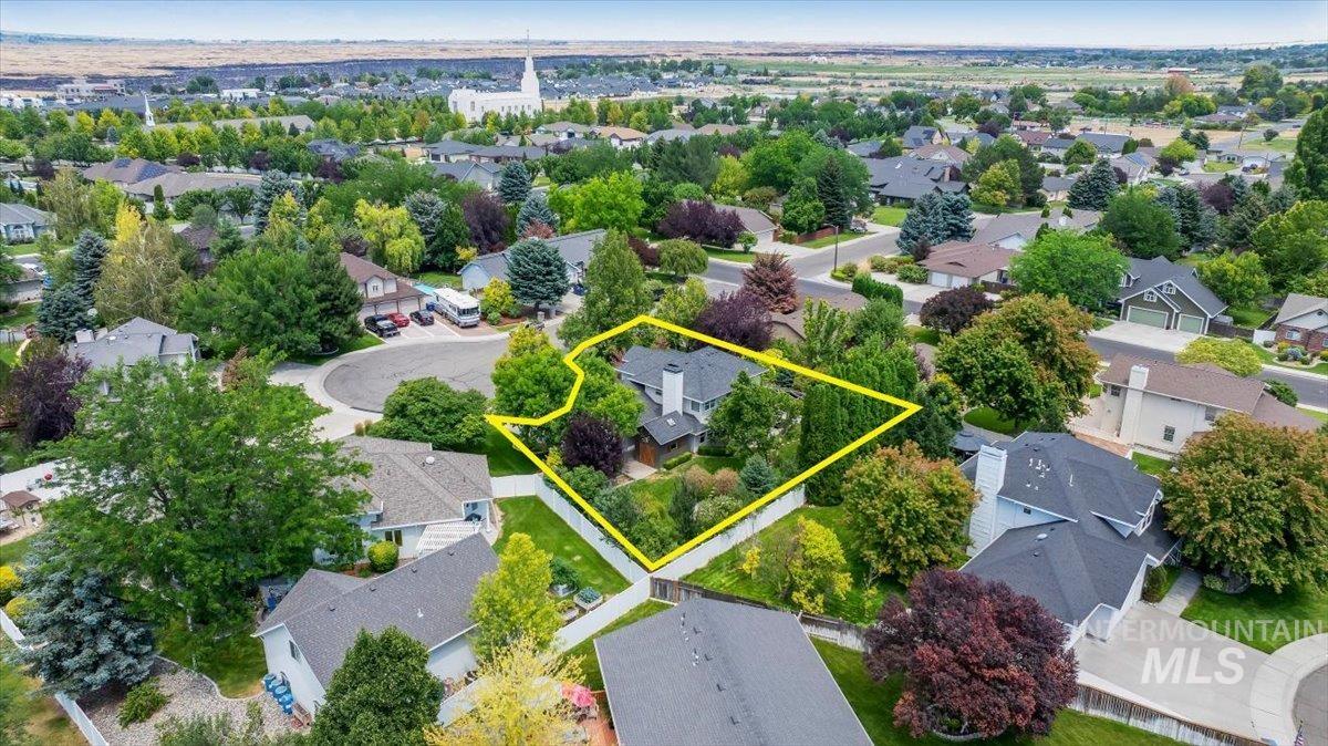 2030 Candlewood Circle, Twin Falls, Idaho 83301, 4 Bedrooms, 3 Bathrooms, Residential For Sale, Price $649,900,MLS 98994339