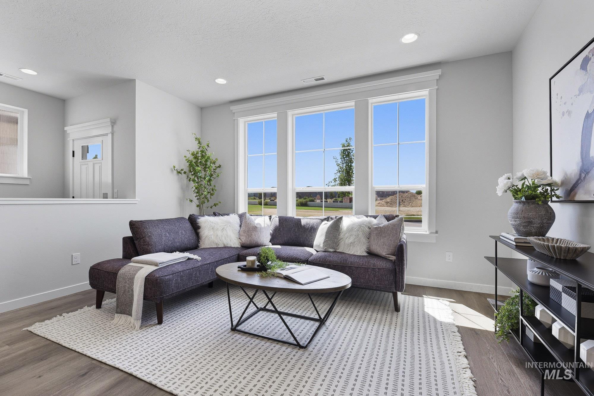 428 N Fritts Ave, Meridian, Idaho 83642, 3 Bedrooms, 2.5 Bathrooms, Residential For Sale, Price $403,900,MLS 98994342