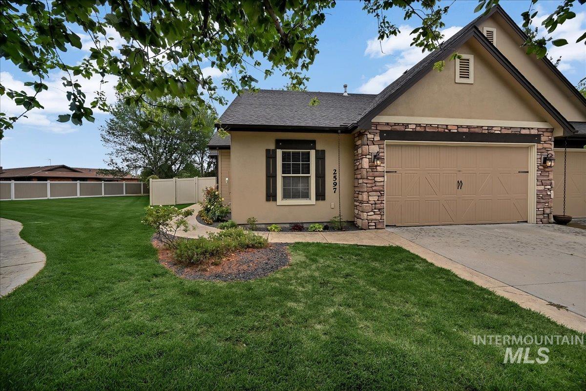 2597 E Satterfield St, Meridian, Idaho 83646, 3 Bedrooms, 2 Bathrooms, Residential For Sale, Price $484,900,MLS 98994382