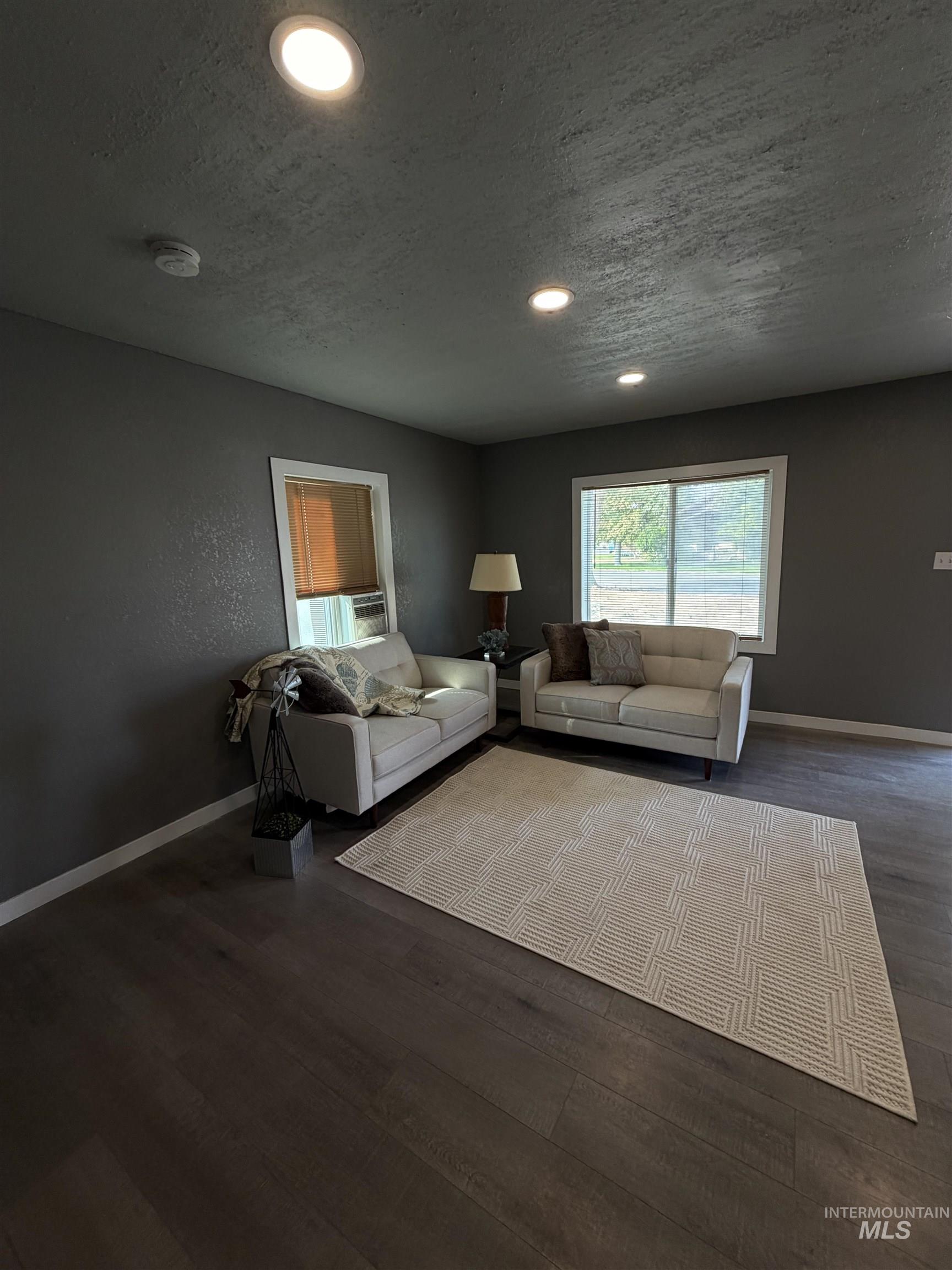 504 8th Ave. N, Buhl, Idaho 83316, 2 Bedrooms, 1 Bathroom, Residential For Sale, Price $236,000,MLS 98994398