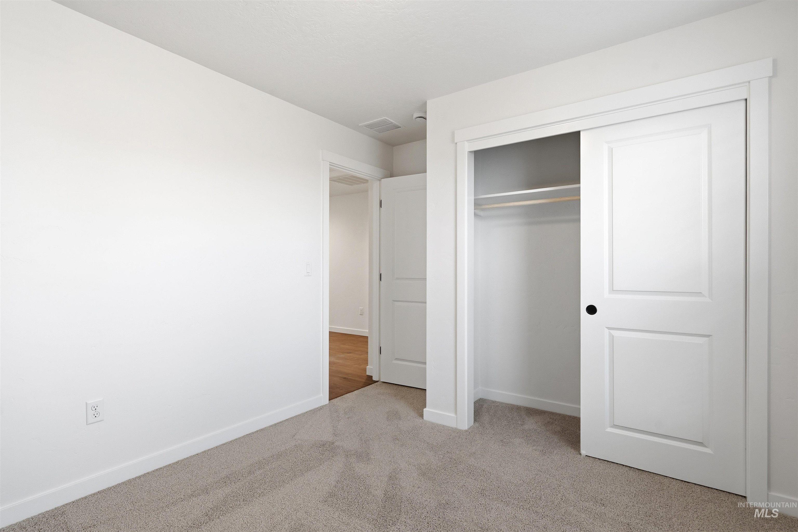 10123 Bellevue Ridge St, Nampa, Idaho 83687, 3 Bedrooms, 2 Bathrooms, Residential For Sale, Price $449,990,MLS 98994401
