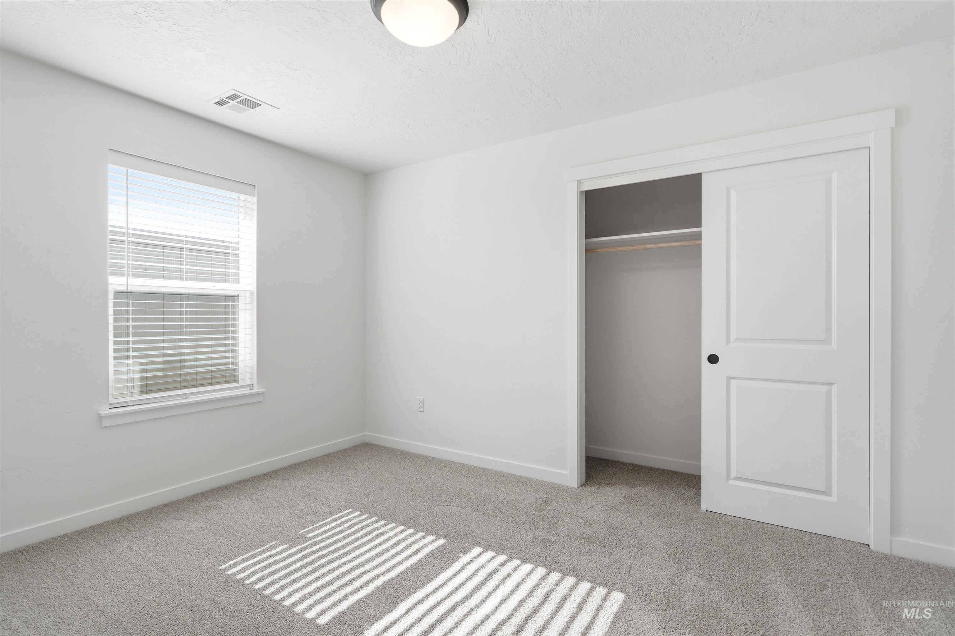 10123 Bellevue Ridge St, Nampa, Idaho 83687, 3 Bedrooms, 2 Bathrooms, Residential For Sale, Price $449,990,MLS 98994401