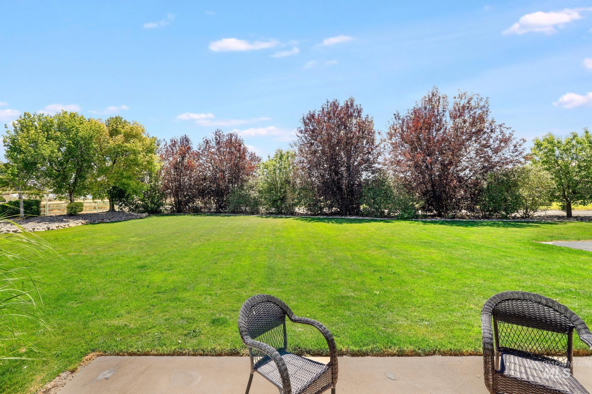 3962 N 2405 E, Filer, Idaho 83328, 5 Bedrooms, 3 Bathrooms, Residential For Sale, Price $1,097,000,MLS 98994404