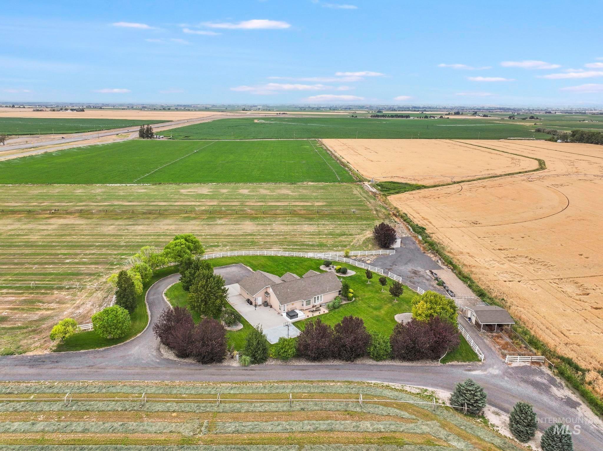 3962 N 2405 E, Filer, Idaho 83301, 5 Bedrooms, 3 Bathrooms, Farm & Ranch For Sale, Price $1,097,000,MLS 98994408
