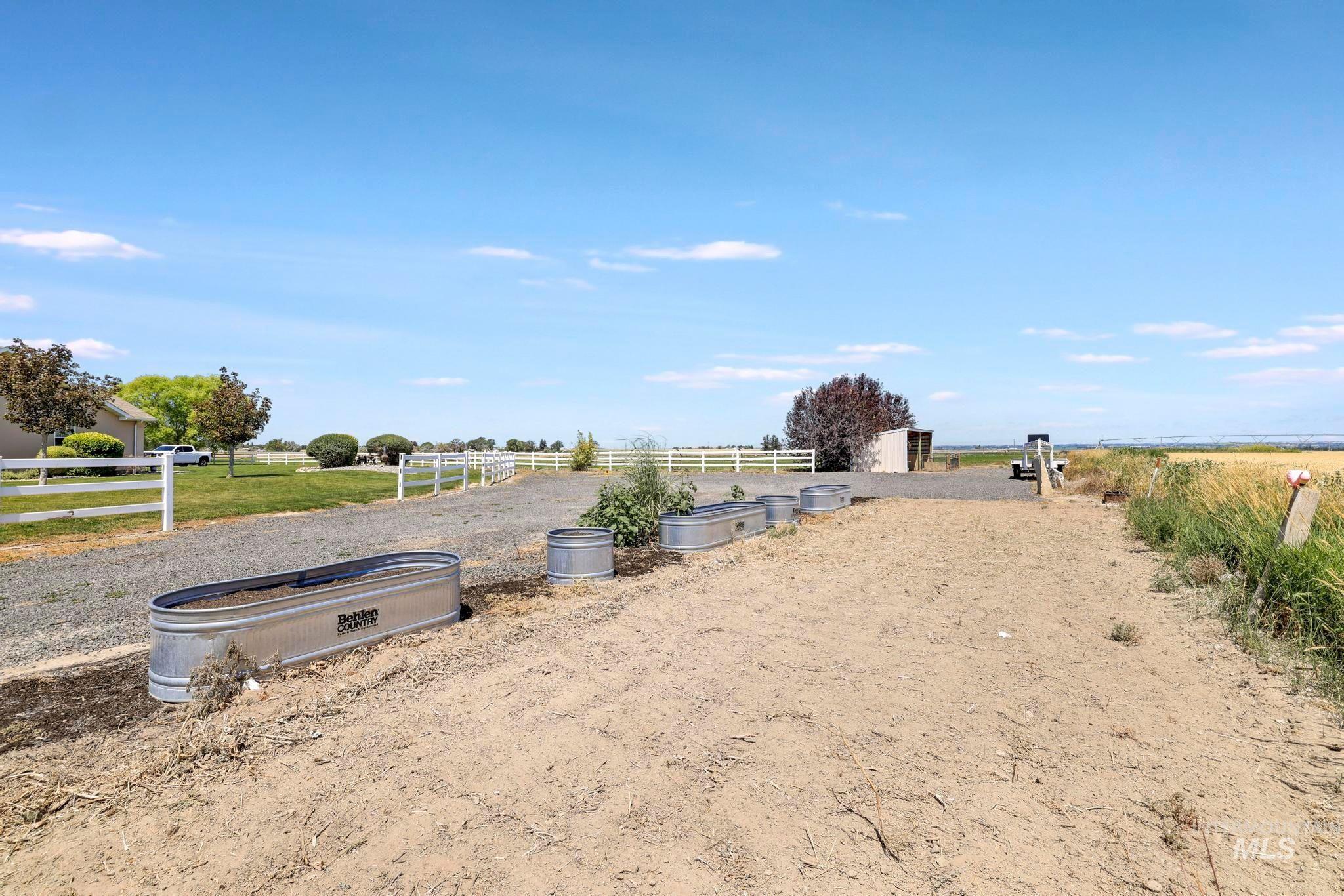 3962 N 2405 E, Filer, Idaho 83301, 5 Bedrooms, 3 Bathrooms, Farm & Ranch For Sale, Price $1,097,000,MLS 98994408