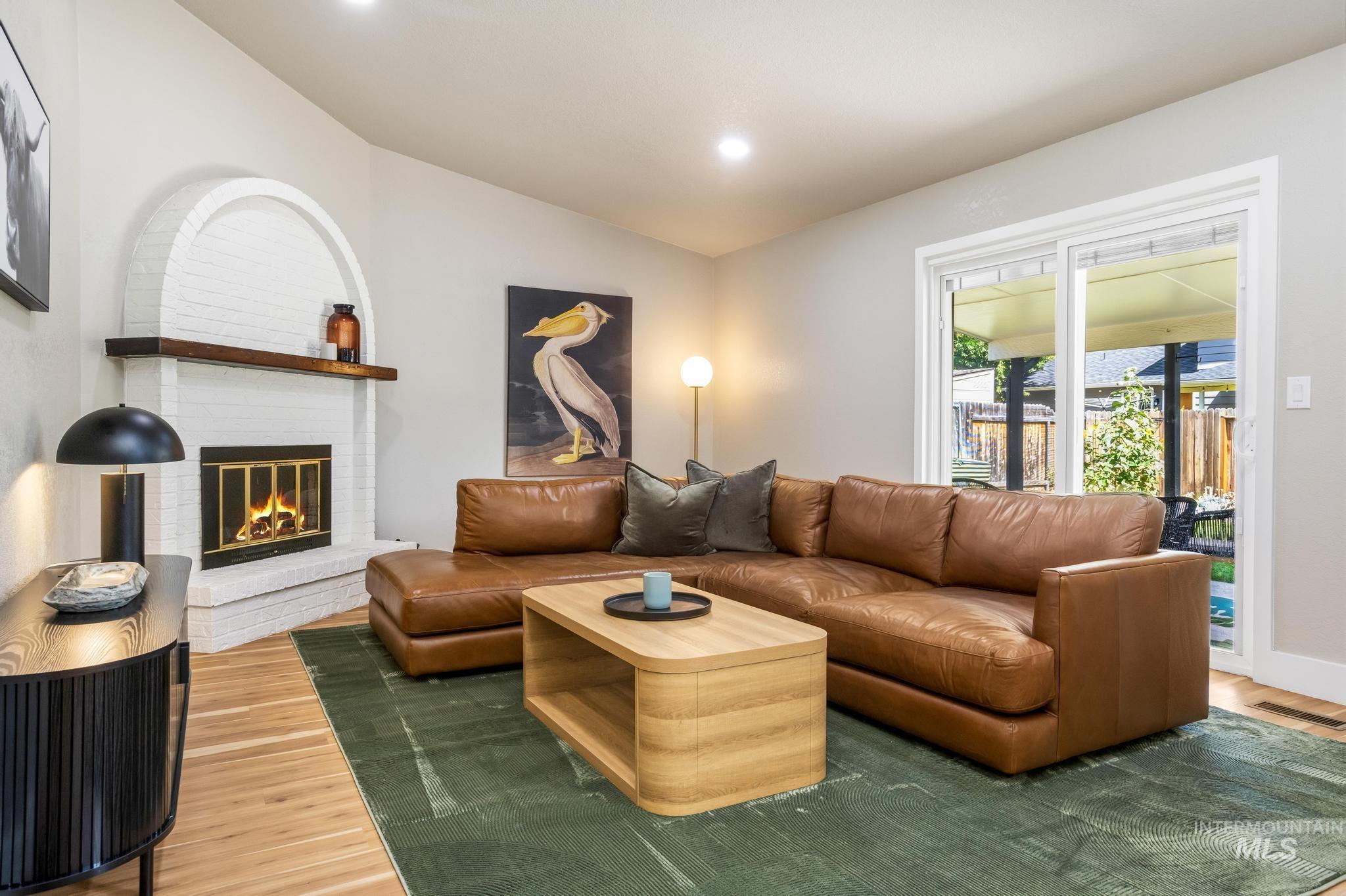 5125 W Redbridge Drive, Boise, Idaho 83703, 4 Bedrooms, 2.5 Bathrooms, Residential For Sale, Price $685,000,MLS 98994422
