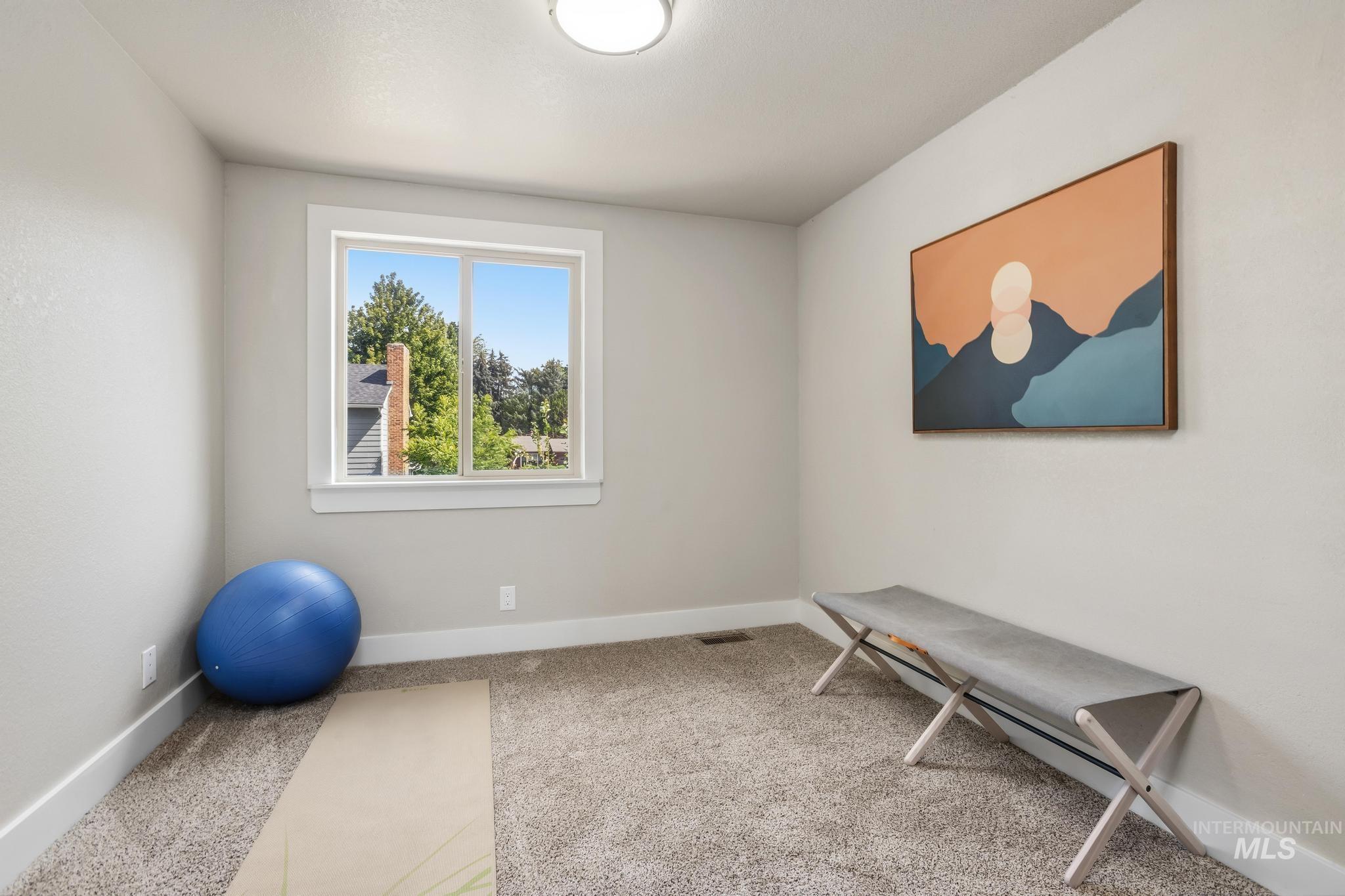 5125 W Redbridge Drive, Boise, Idaho 83703, 4 Bedrooms, 2.5 Bathrooms, Residential For Sale, Price $685,000,MLS 98994422