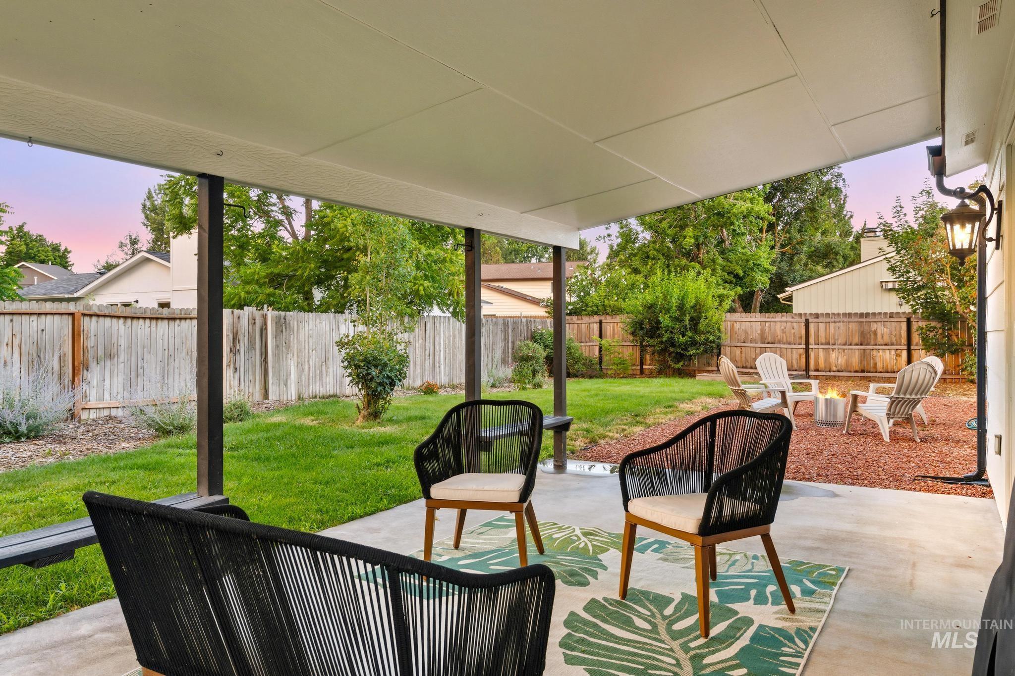 5125 W Redbridge Drive, Boise, Idaho 83703, 4 Bedrooms, 2.5 Bathrooms, Residential For Sale, Price $685,000,MLS 98994422