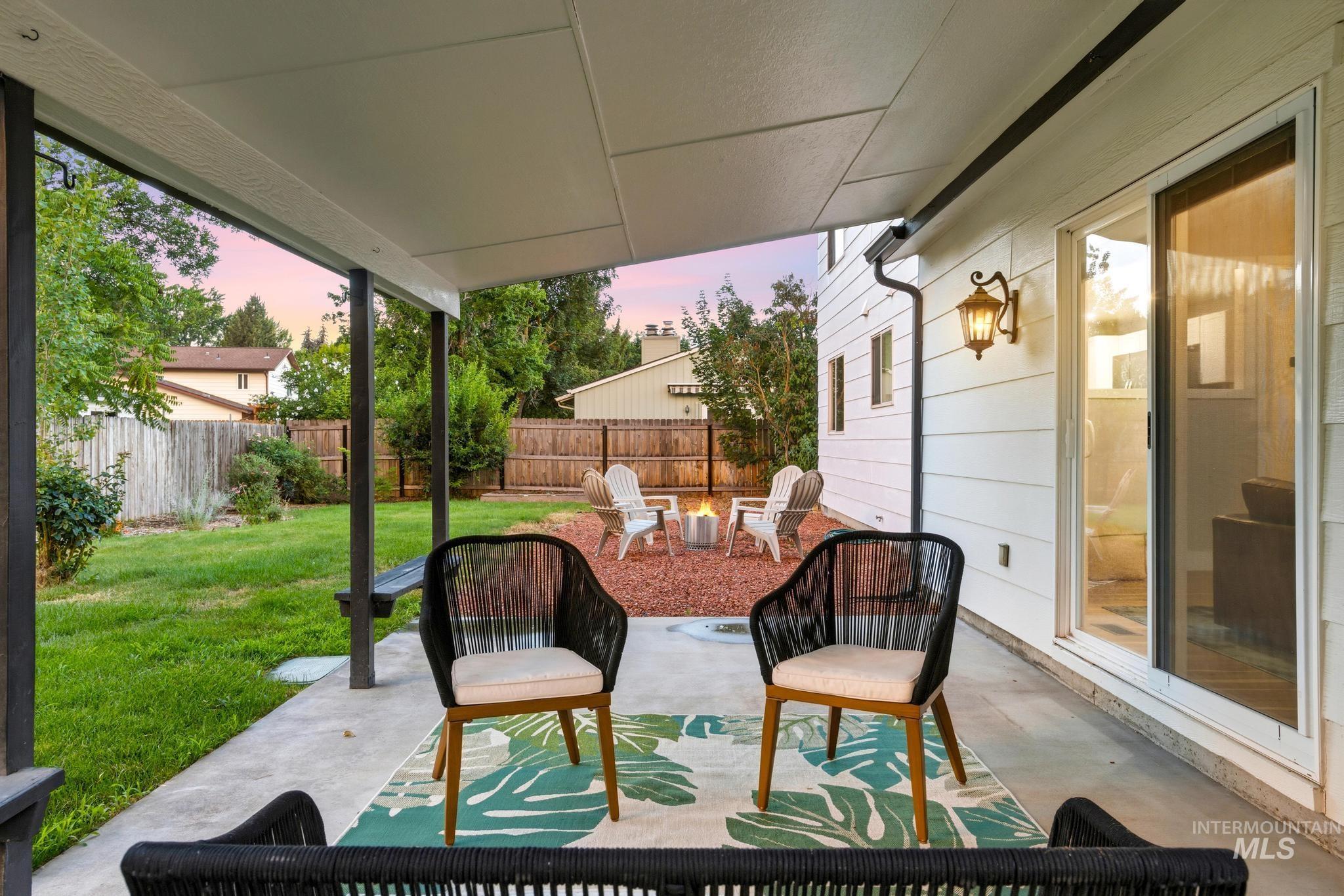 5125 W Redbridge Drive, Boise, Idaho 83703, 4 Bedrooms, 2.5 Bathrooms, Residential For Sale, Price $685,000,MLS 98994422