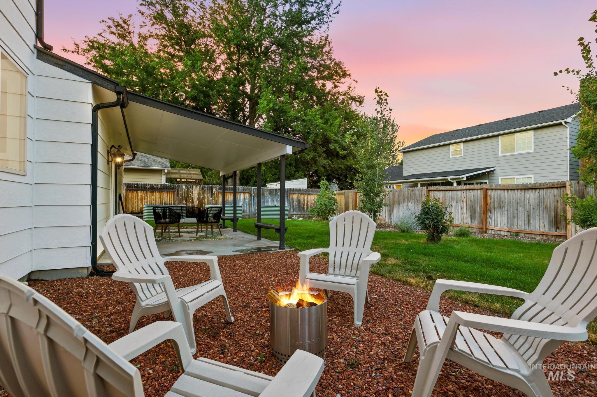 5125 W Redbridge Drive, Boise, Idaho 83703, 4 Bedrooms, 2.5 Bathrooms, Residential For Sale, Price $685,000,MLS 98994422